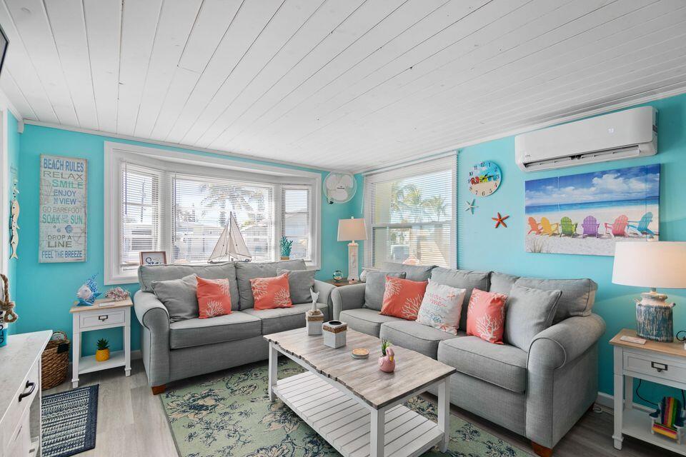 779 26th Street Property Photo 12