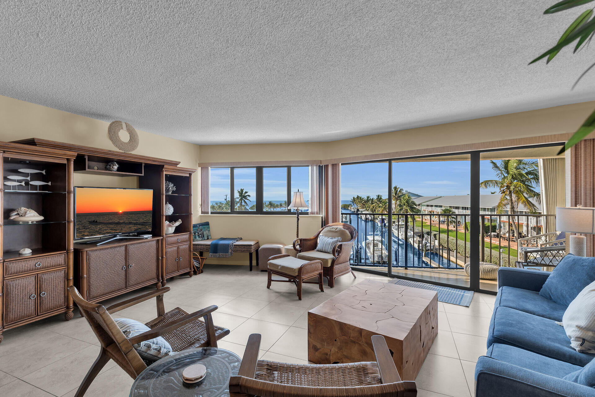 1530 Ocean Bay Drive, 301 Property Photo 11