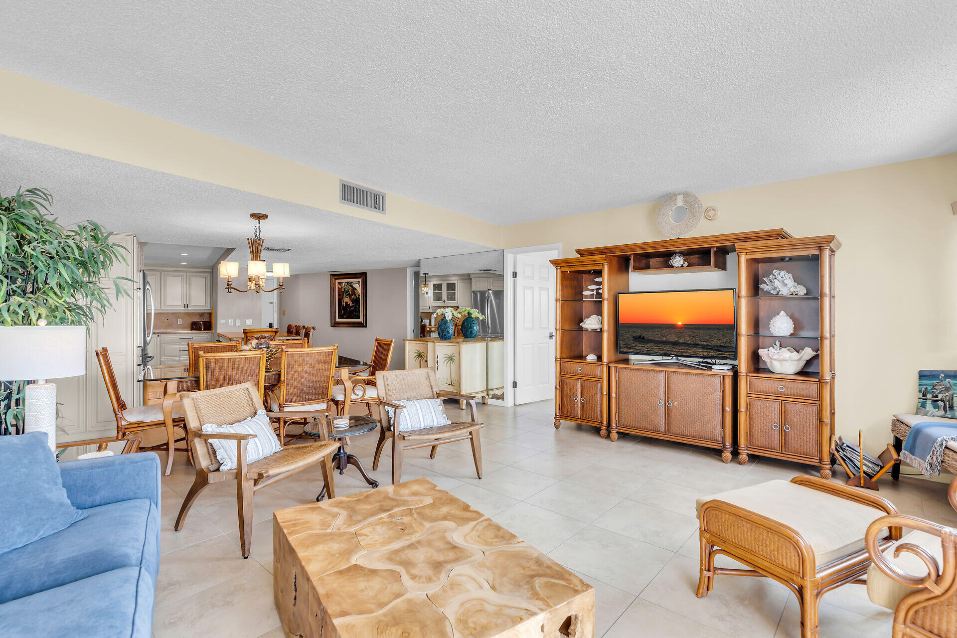 1530 Ocean Bay Drive, 301 Property Photo 14