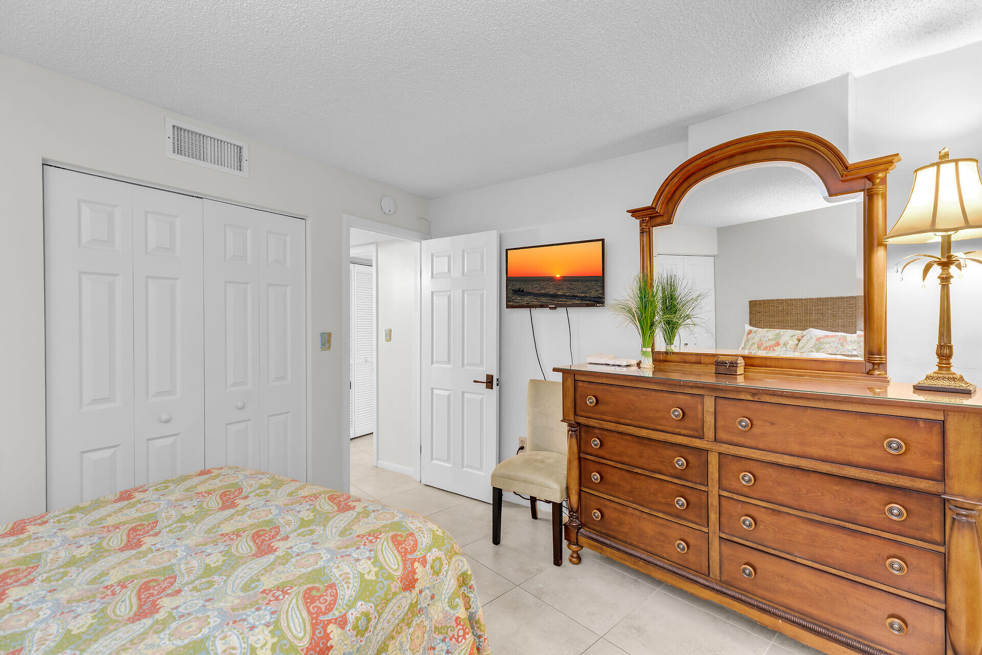 1530 Ocean Bay Drive, 301 Property Photo 22