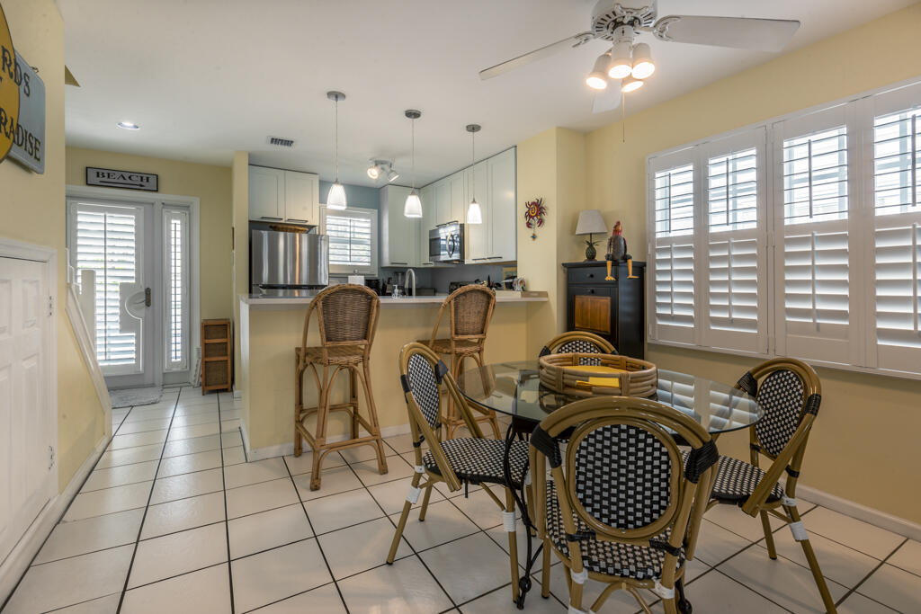 237 Southard Street Property Photo 9