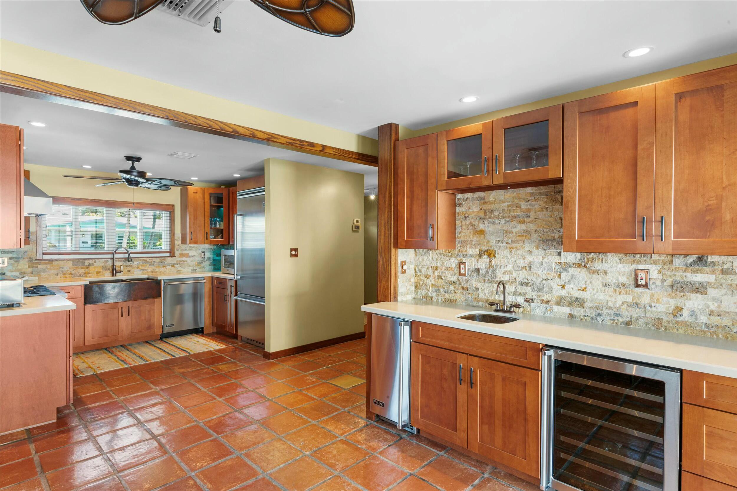 1613 Bahama Drive Property Photo 5