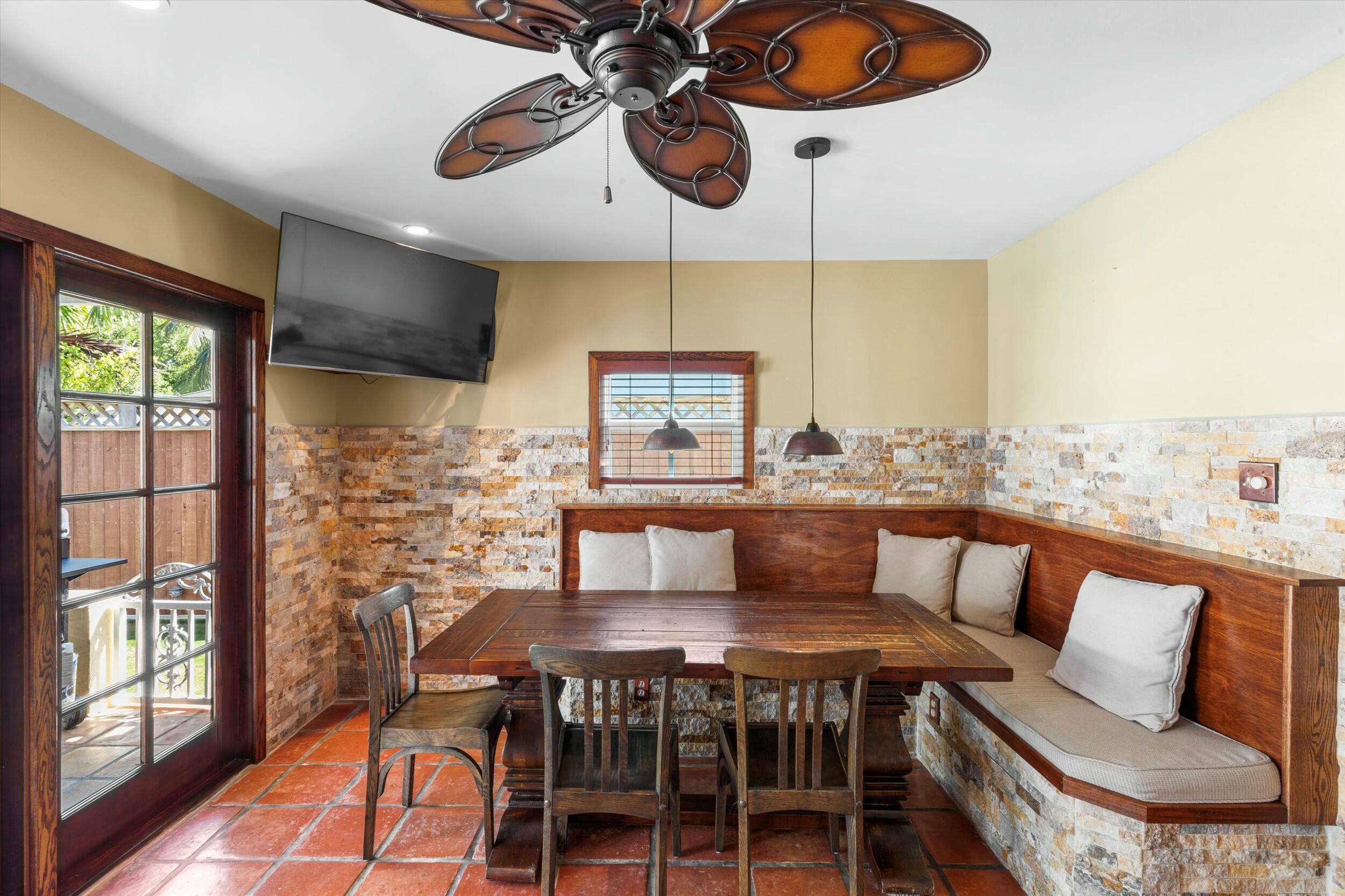 1613 Bahama Drive Property Photo 6