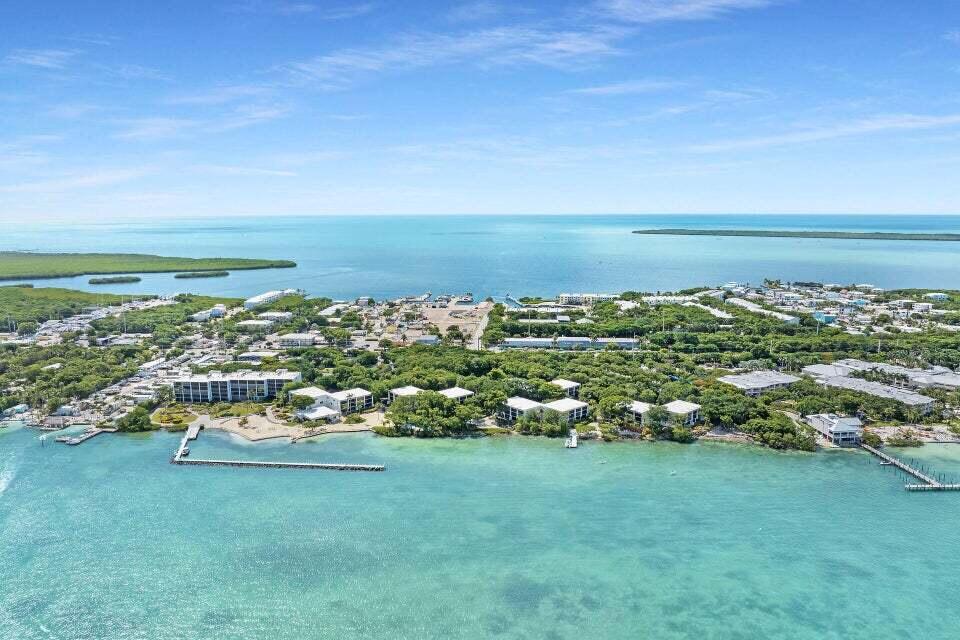 97652 Overseas Highway, M10 Property Photo 2