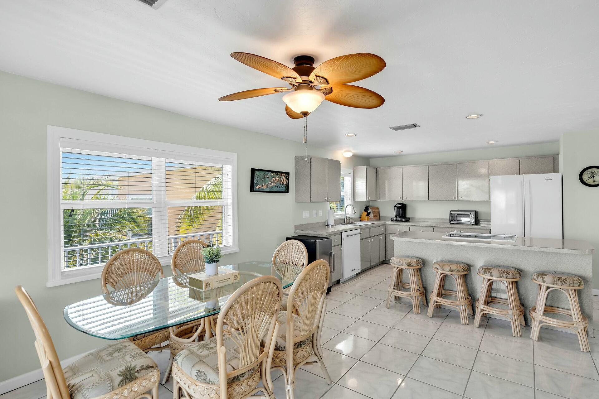 27330 Barbados Lane Property Photo 7