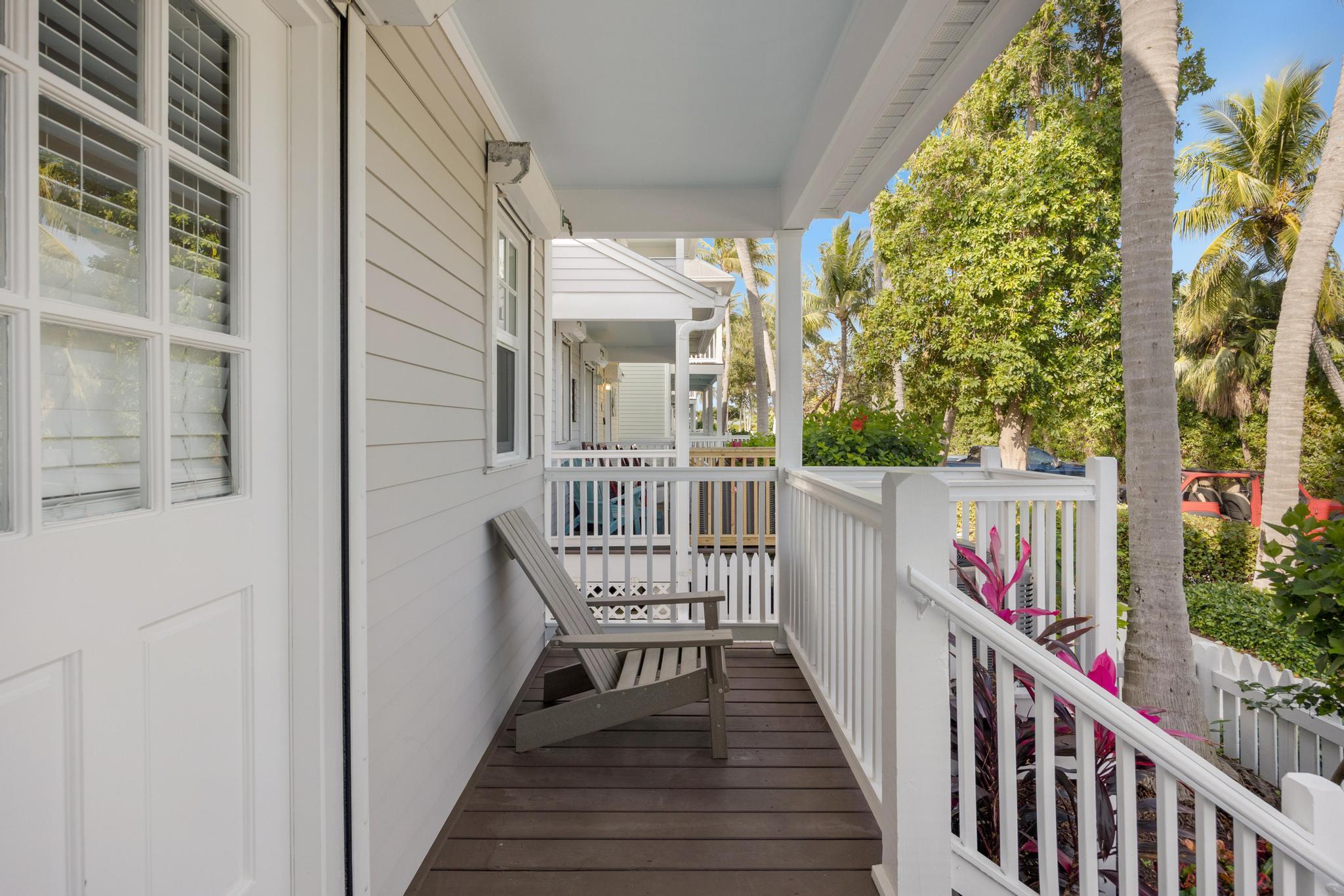 7021 Harbor Village Drive Property Photo 4