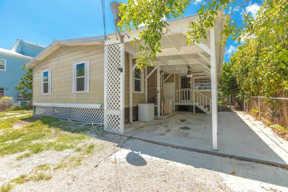 9 Boca Chica Road Property Photo 2