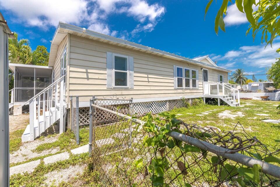 9 Boca Chica Road Property Photo 3