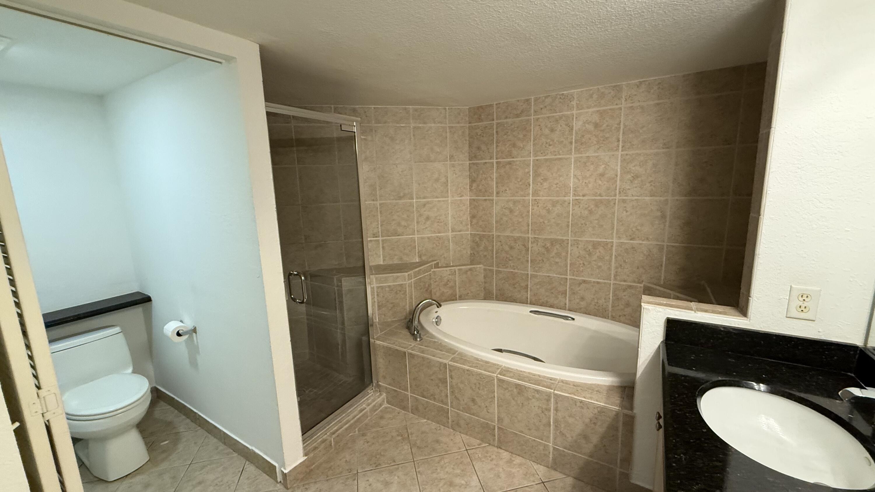 86 Seaside North Court Property Photo 18