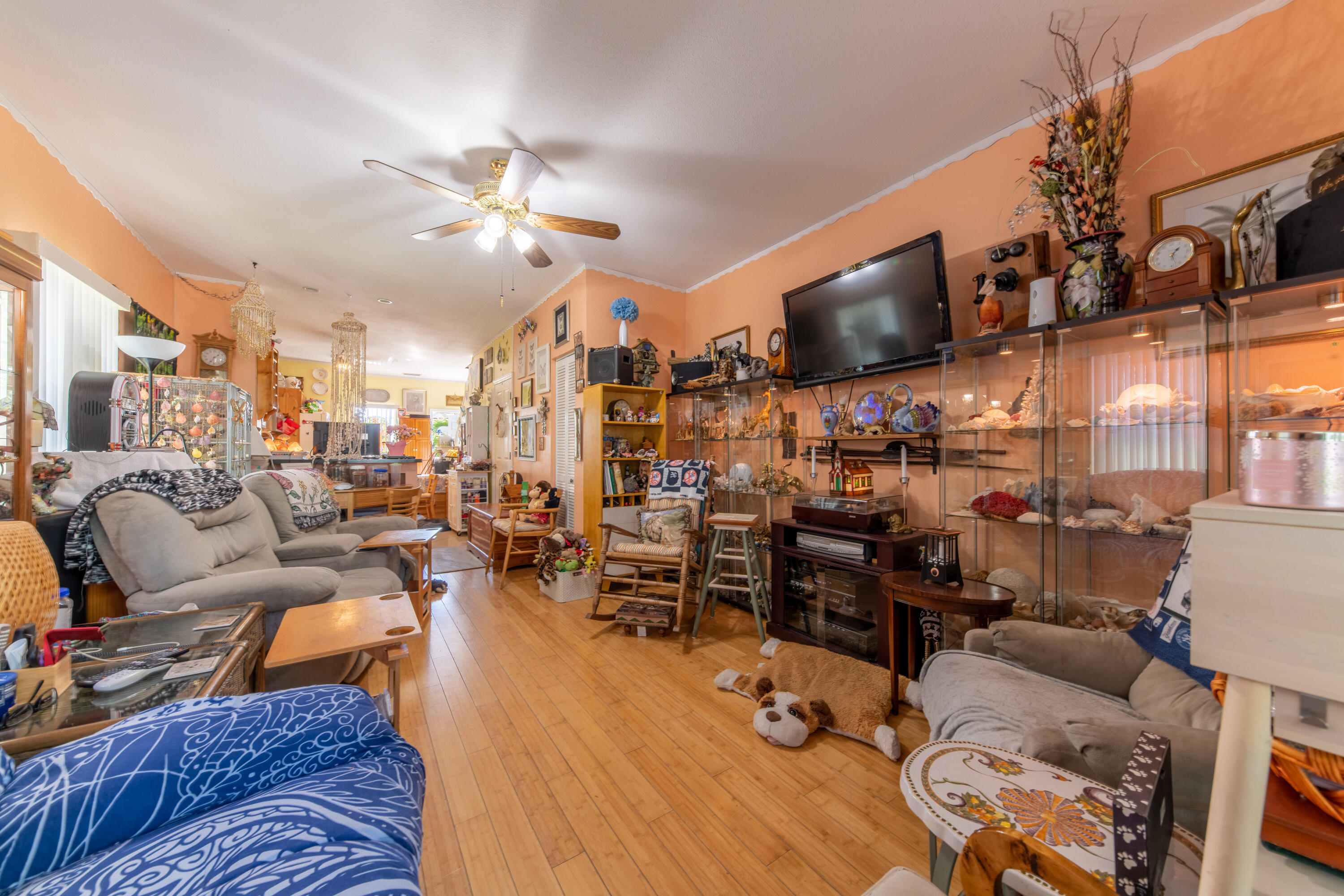 44 7th Avenue Property Photo 2