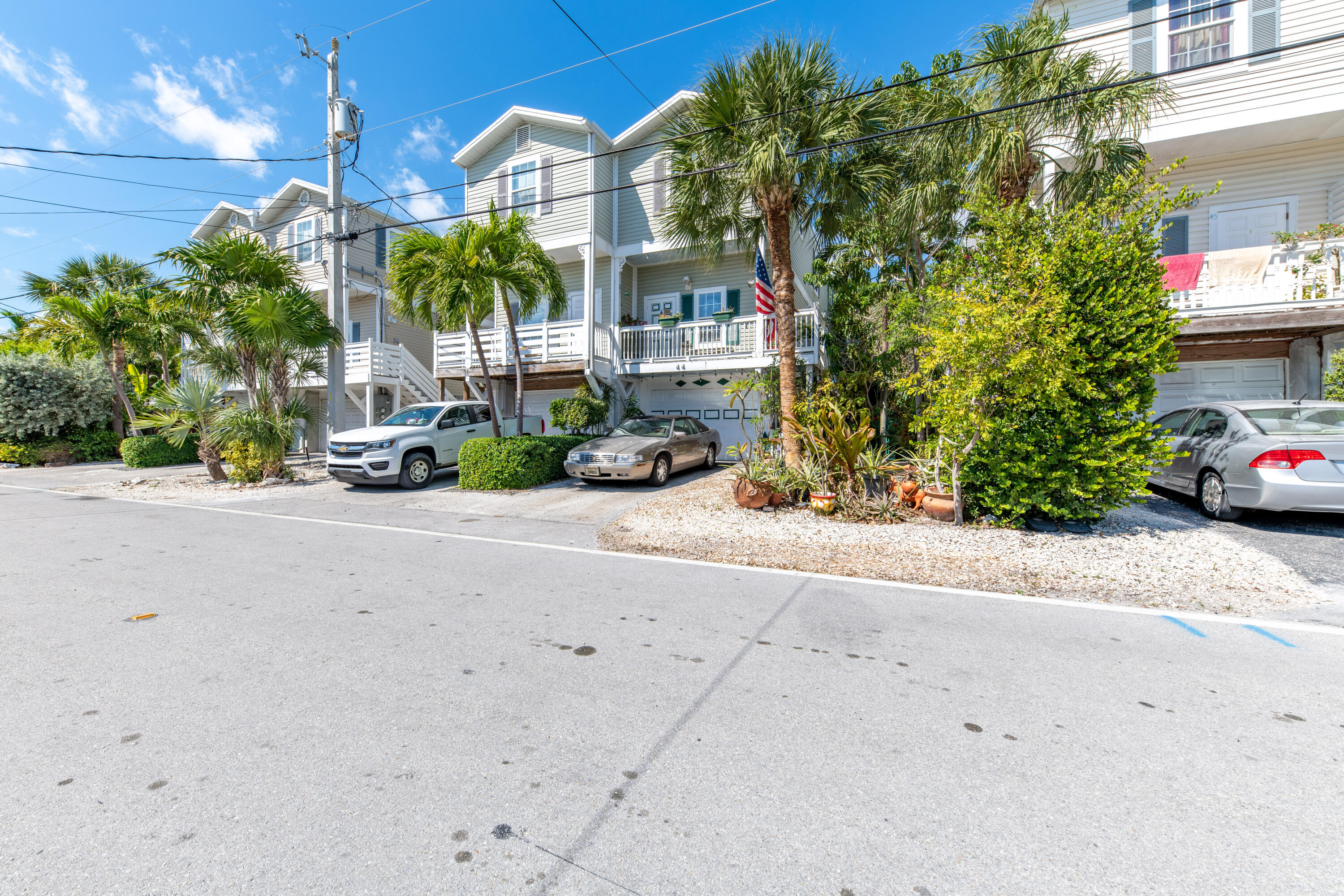 44 7th Avenue Property Photo 16