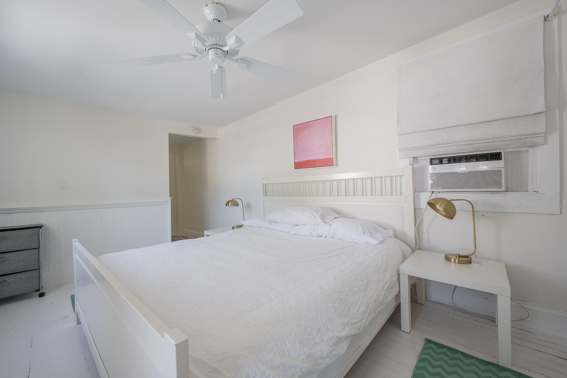 609 1/2 Margaret Street Property Photo 24