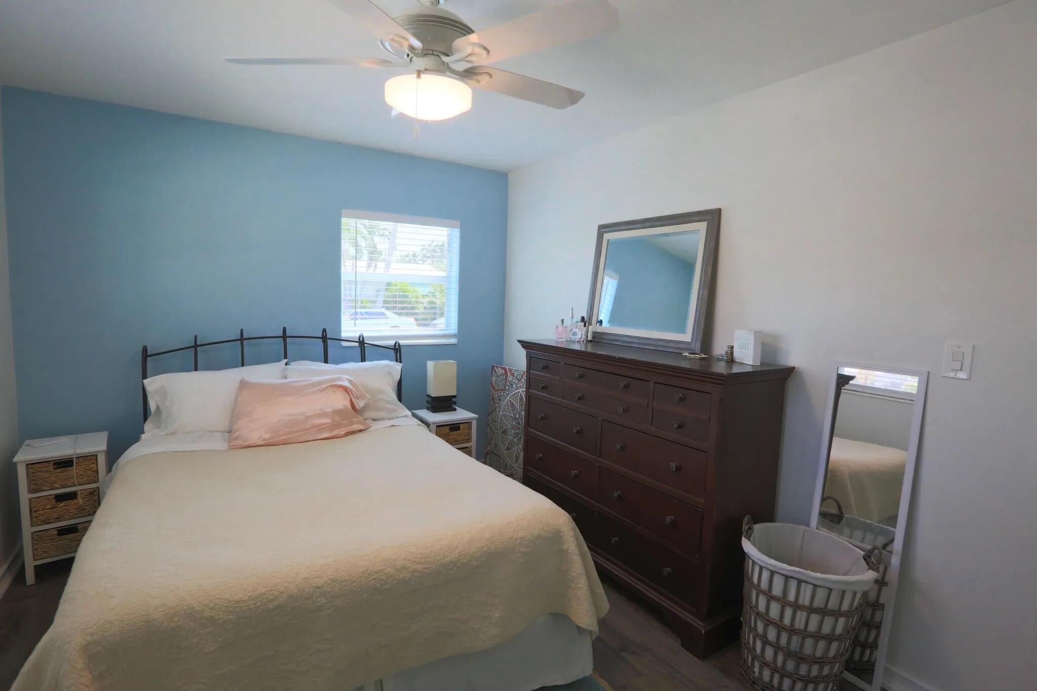 3612 Northside Drive Property Photo 12