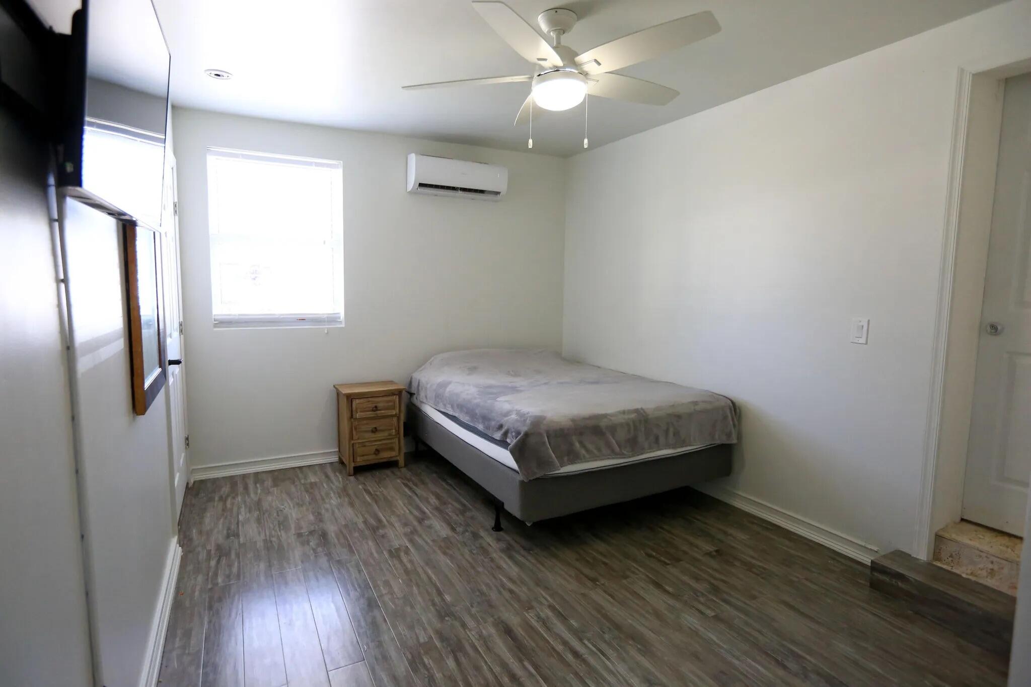 3612 Northside Drive Property Photo 13