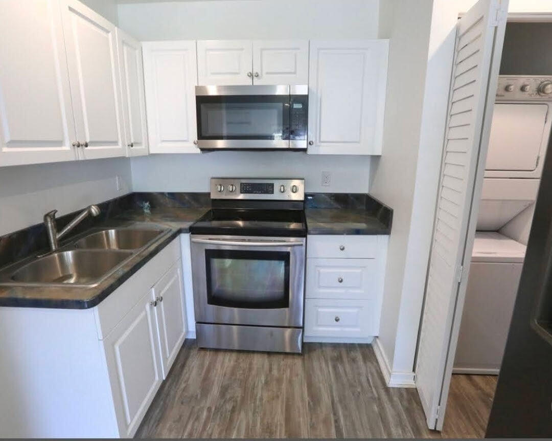 3612 Northside Drive Property Photo 16