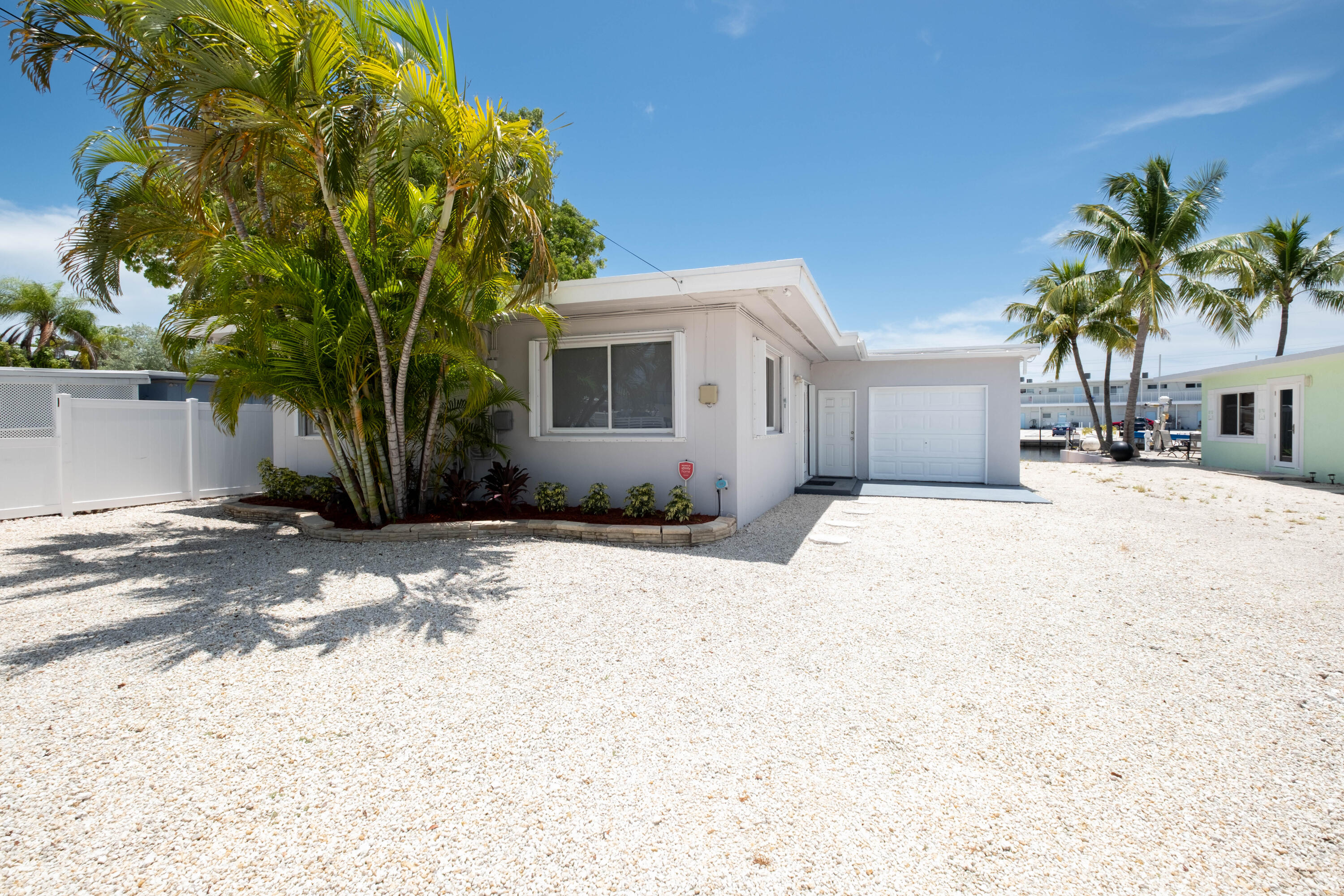 132 Gardenia Street Property Photo 3
