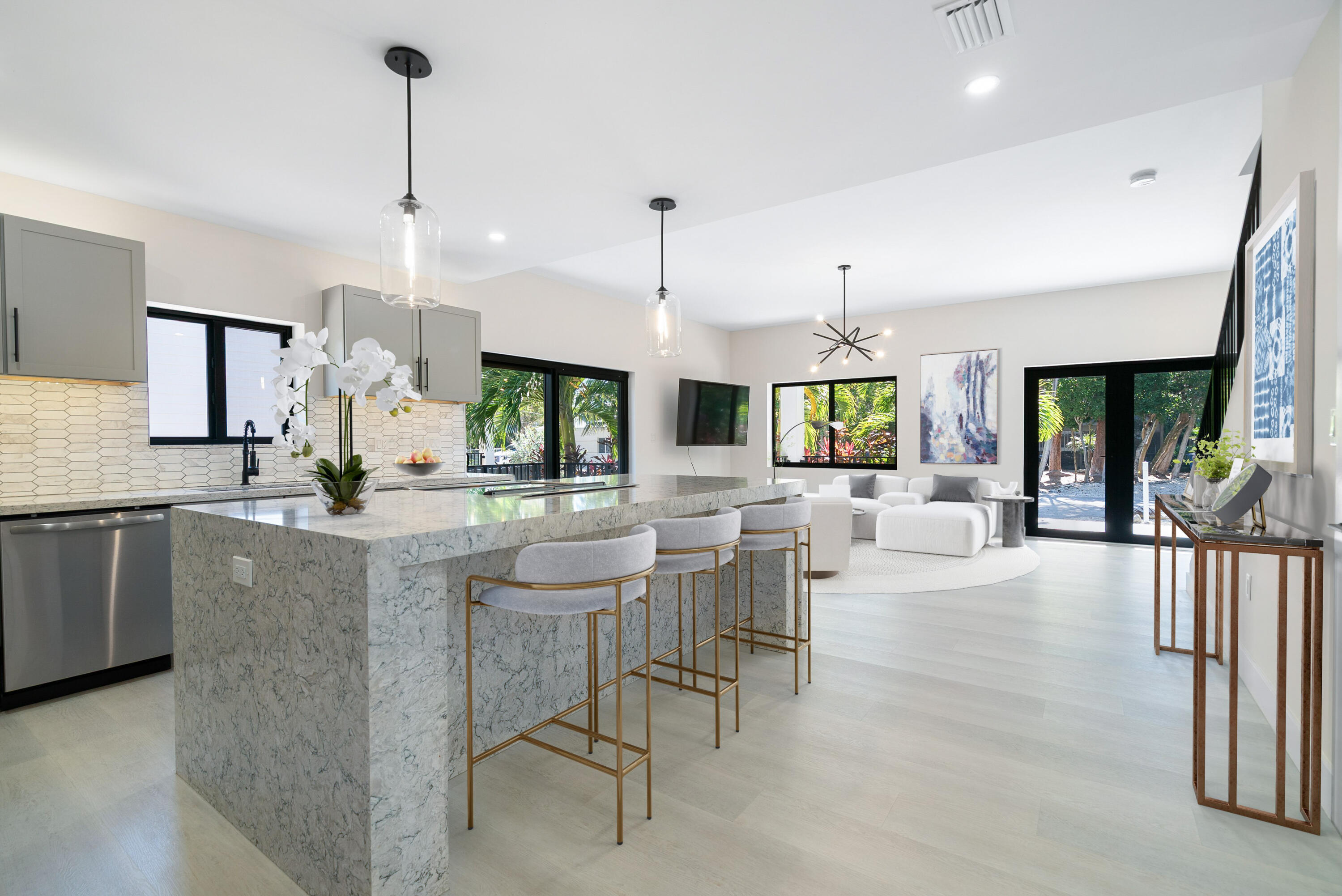 19 Coral Way Property Photo 2