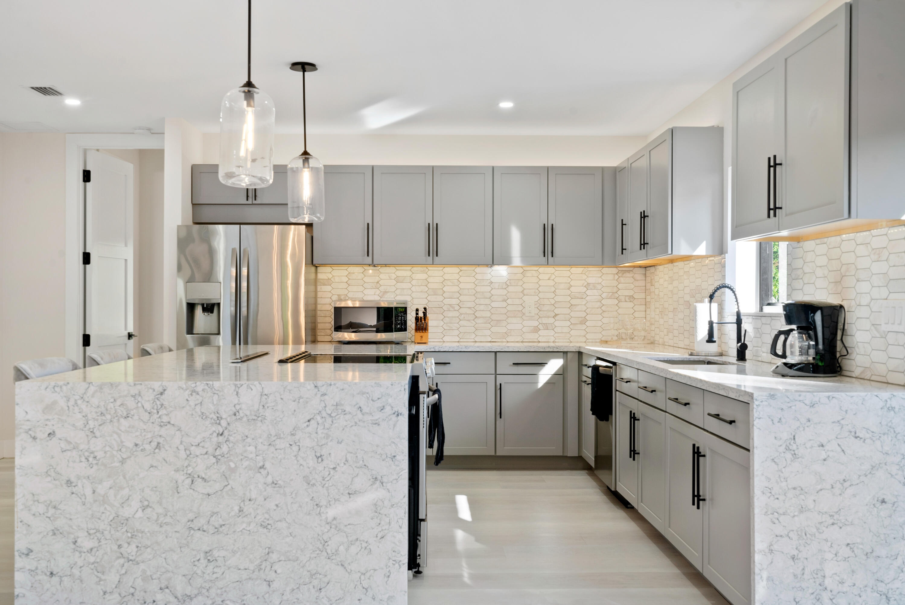 19 Coral Way Property Photo 6