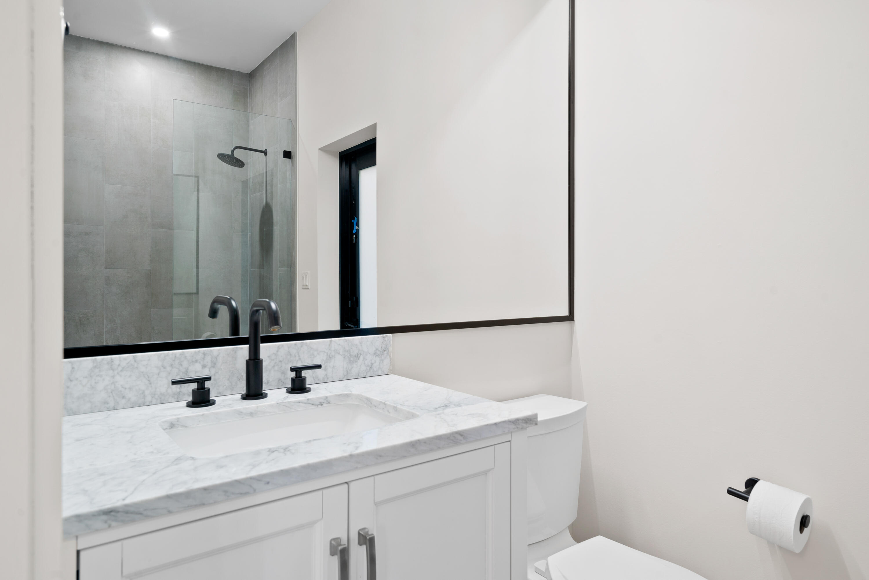 19 Coral Way Property Photo 9