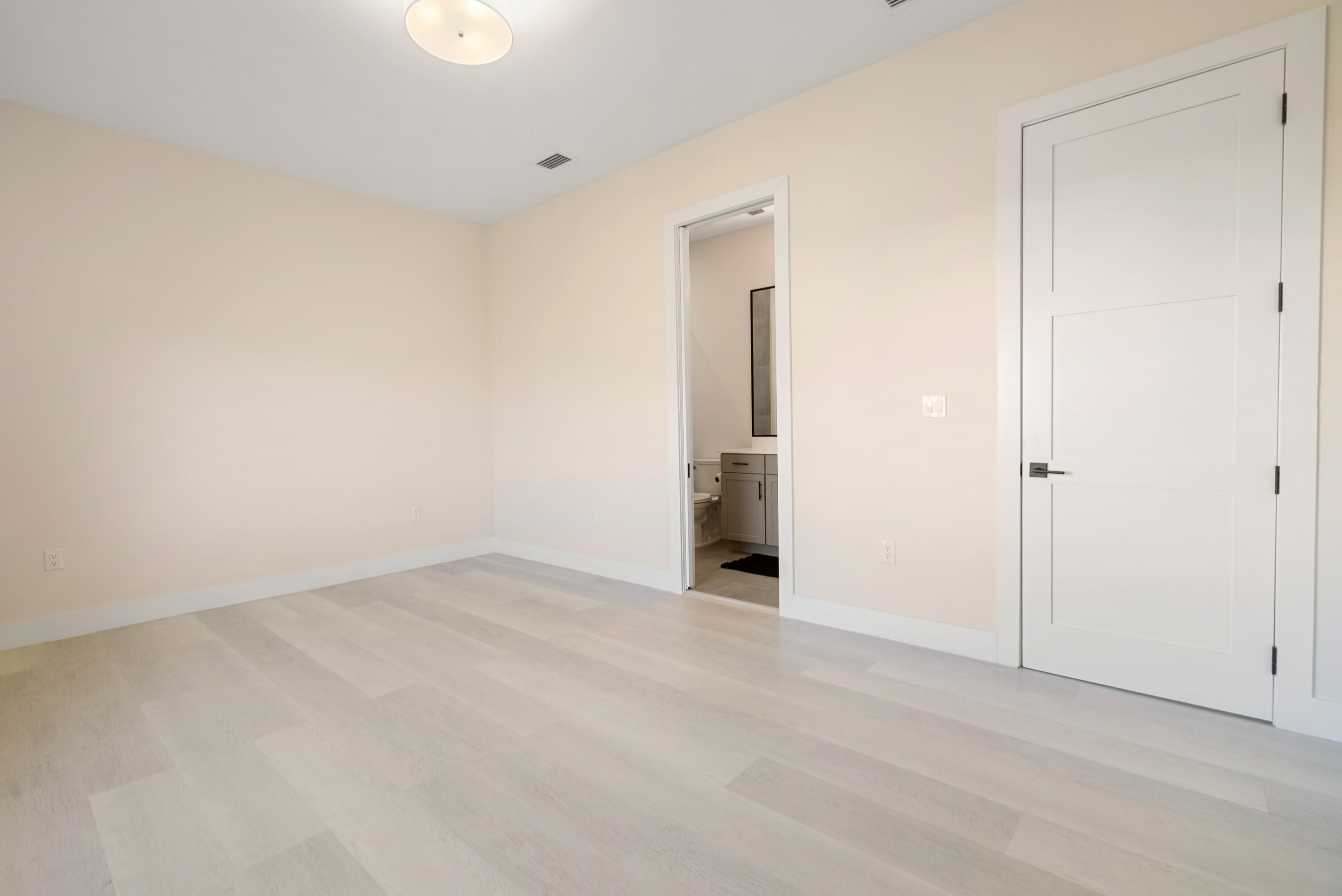 19 Coral Way Property Photo 19