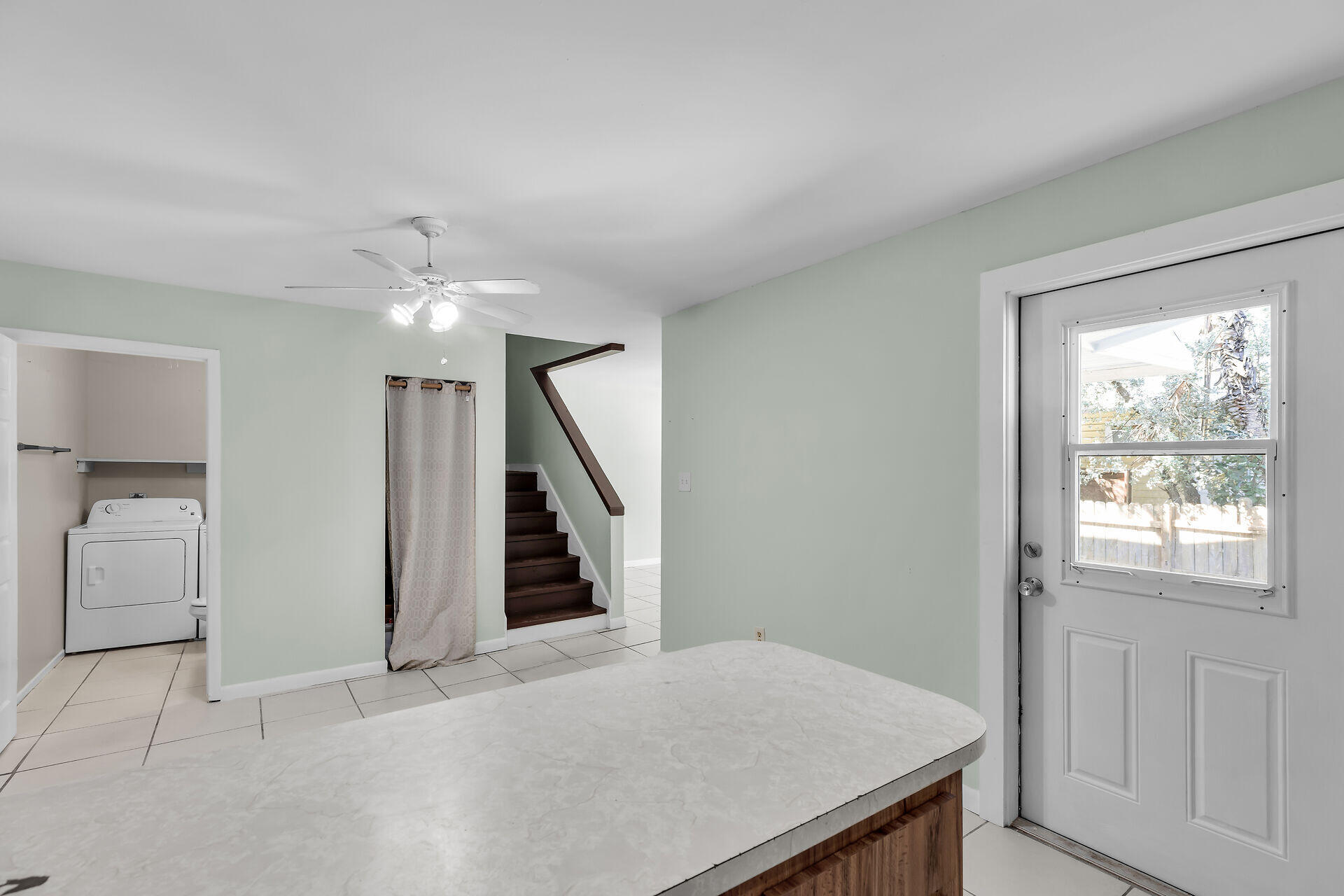 3212 Harriet Avenue Property Photo 15