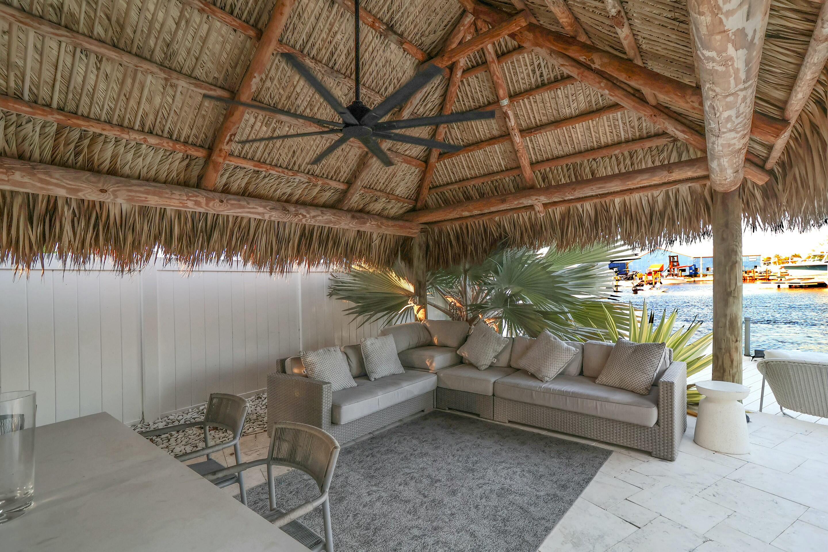 112 Gardenia Street Property Photo 17