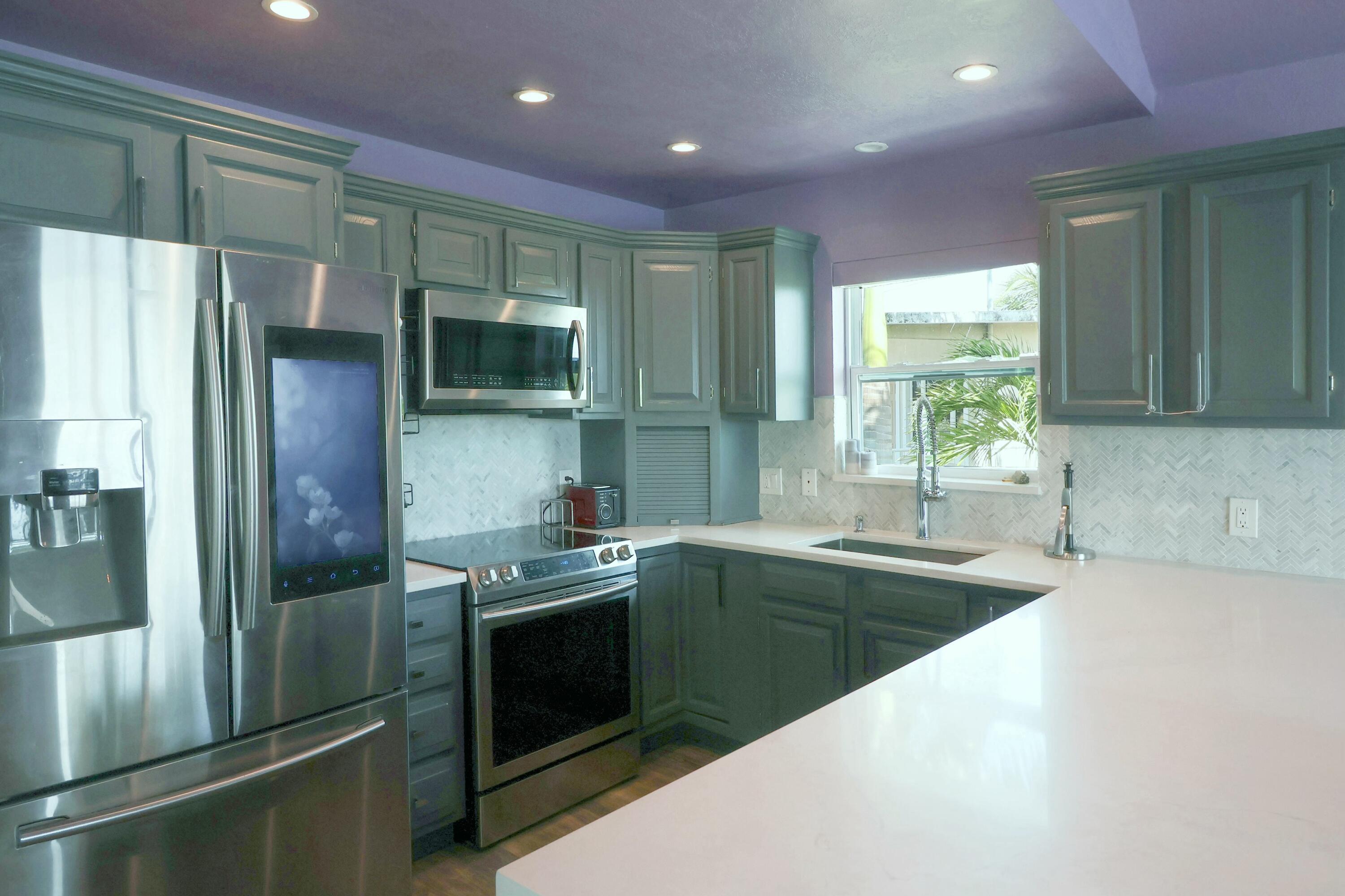 112 Gardenia Street Property Photo 27