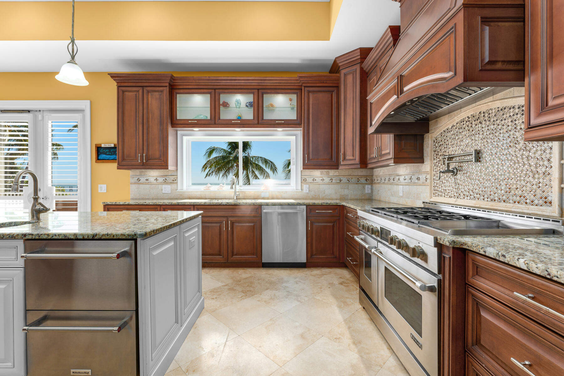 75931 Overseas Highway Property Photo 17