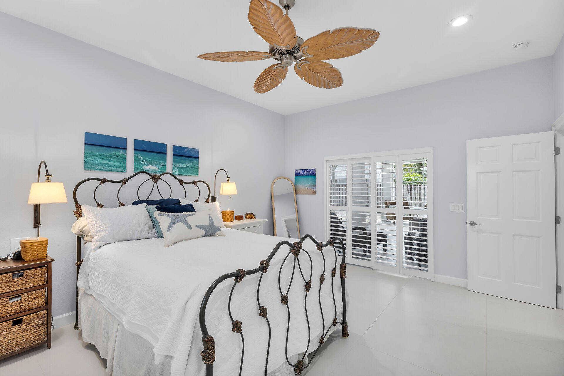 206 Bougainvillea Street Property Photo 13