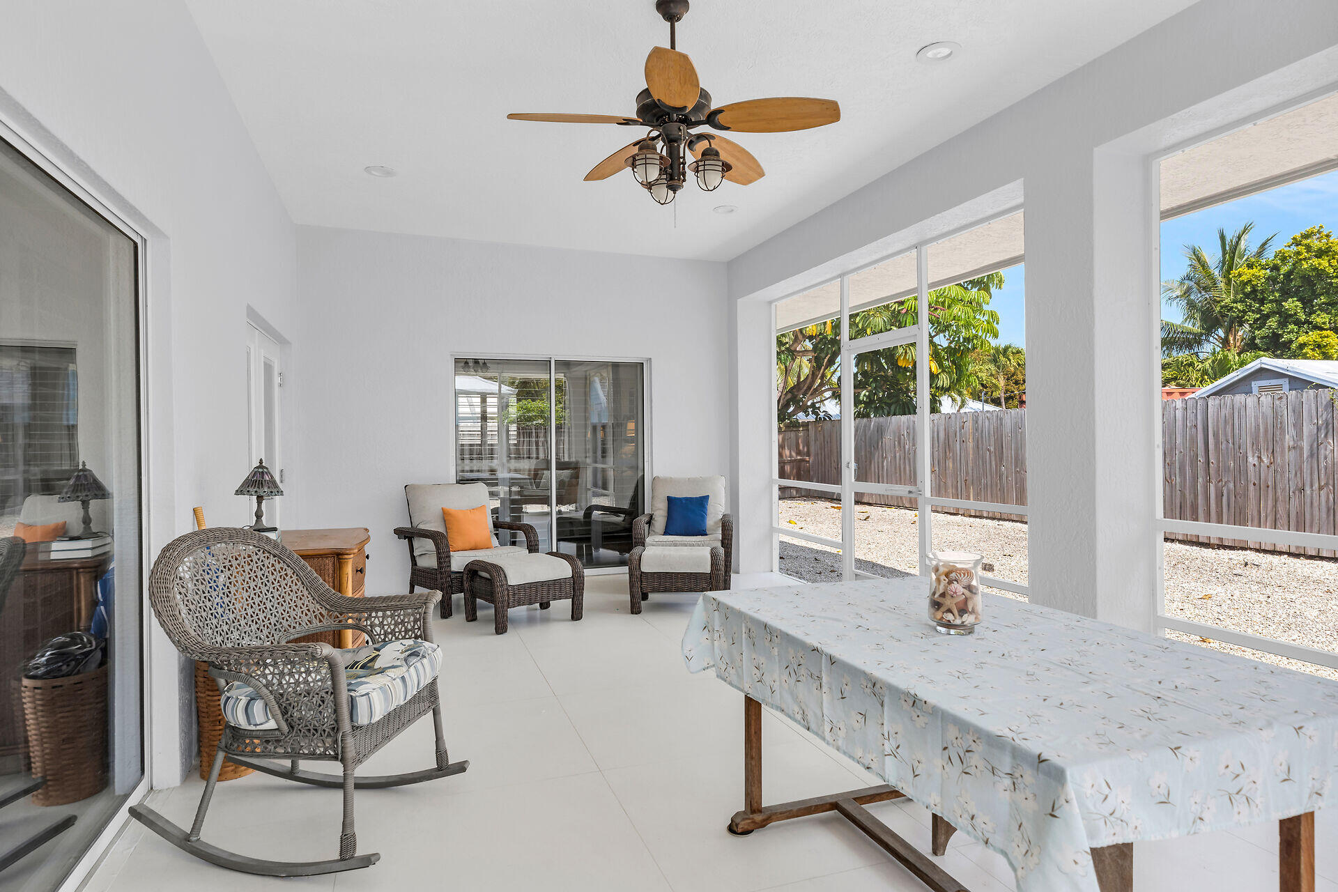 206 Bougainvillea Street Property Photo 26