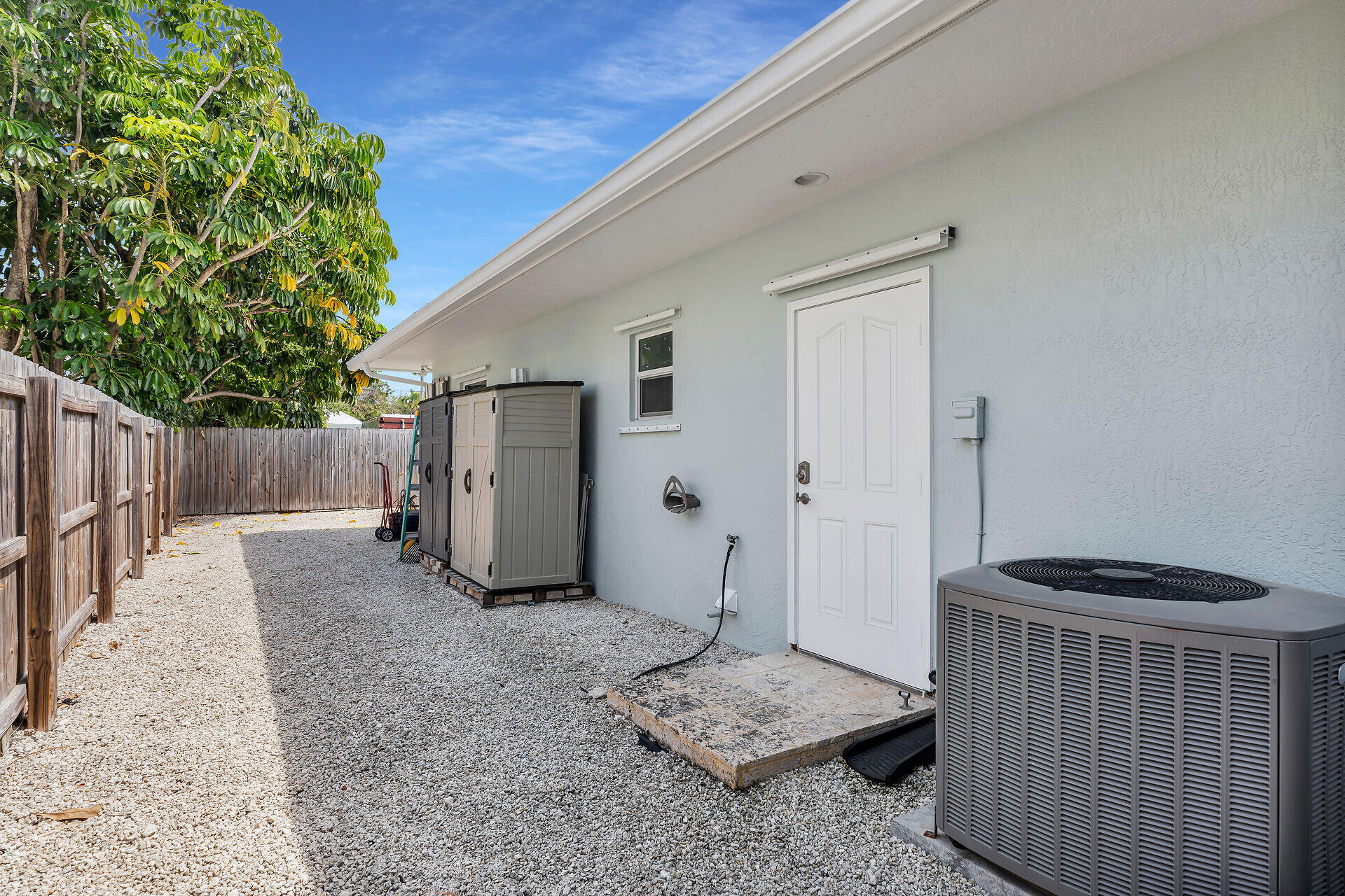 206 Bougainvillea Street Property Photo 28