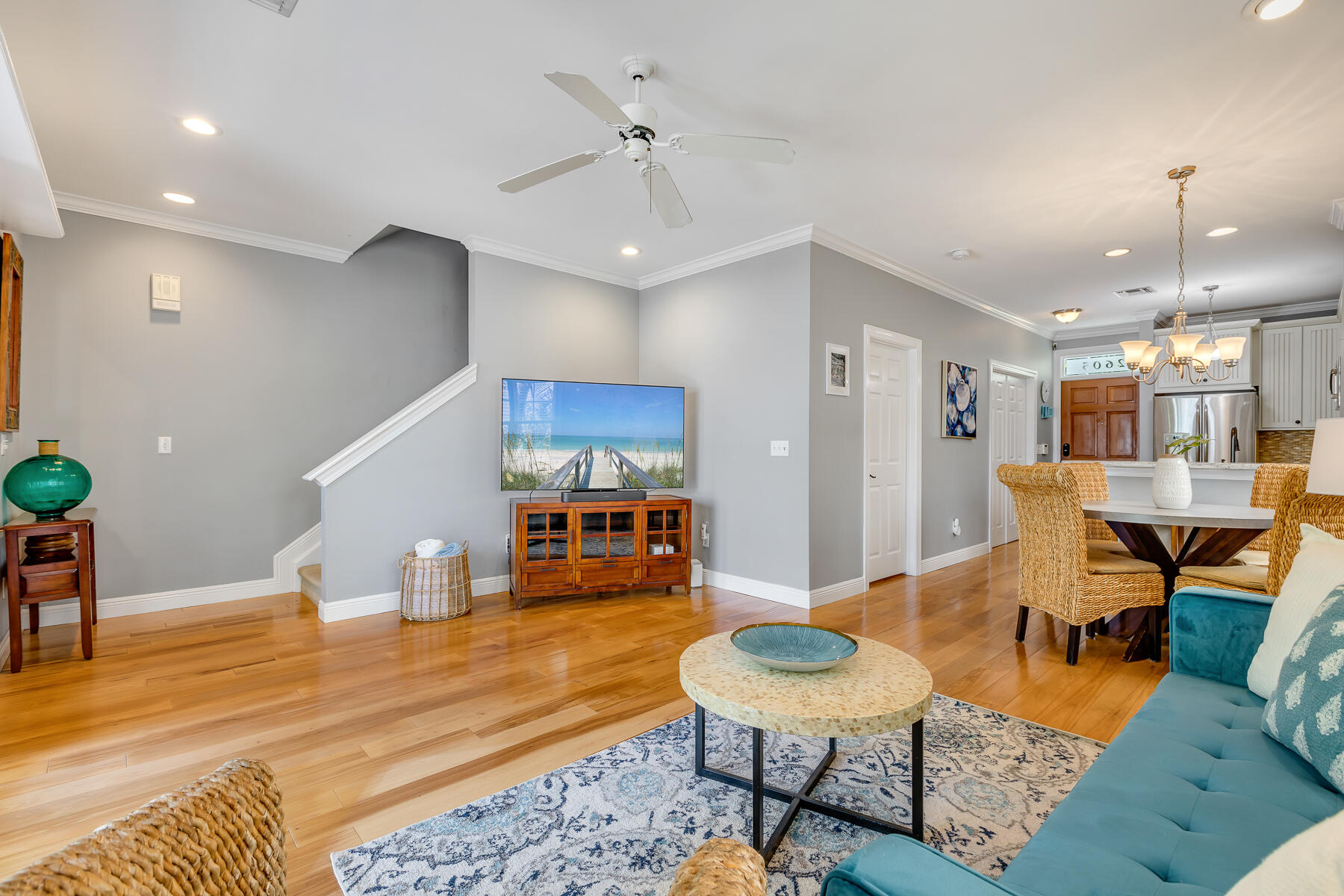 2605 Gulfview Drive Property Photo 8