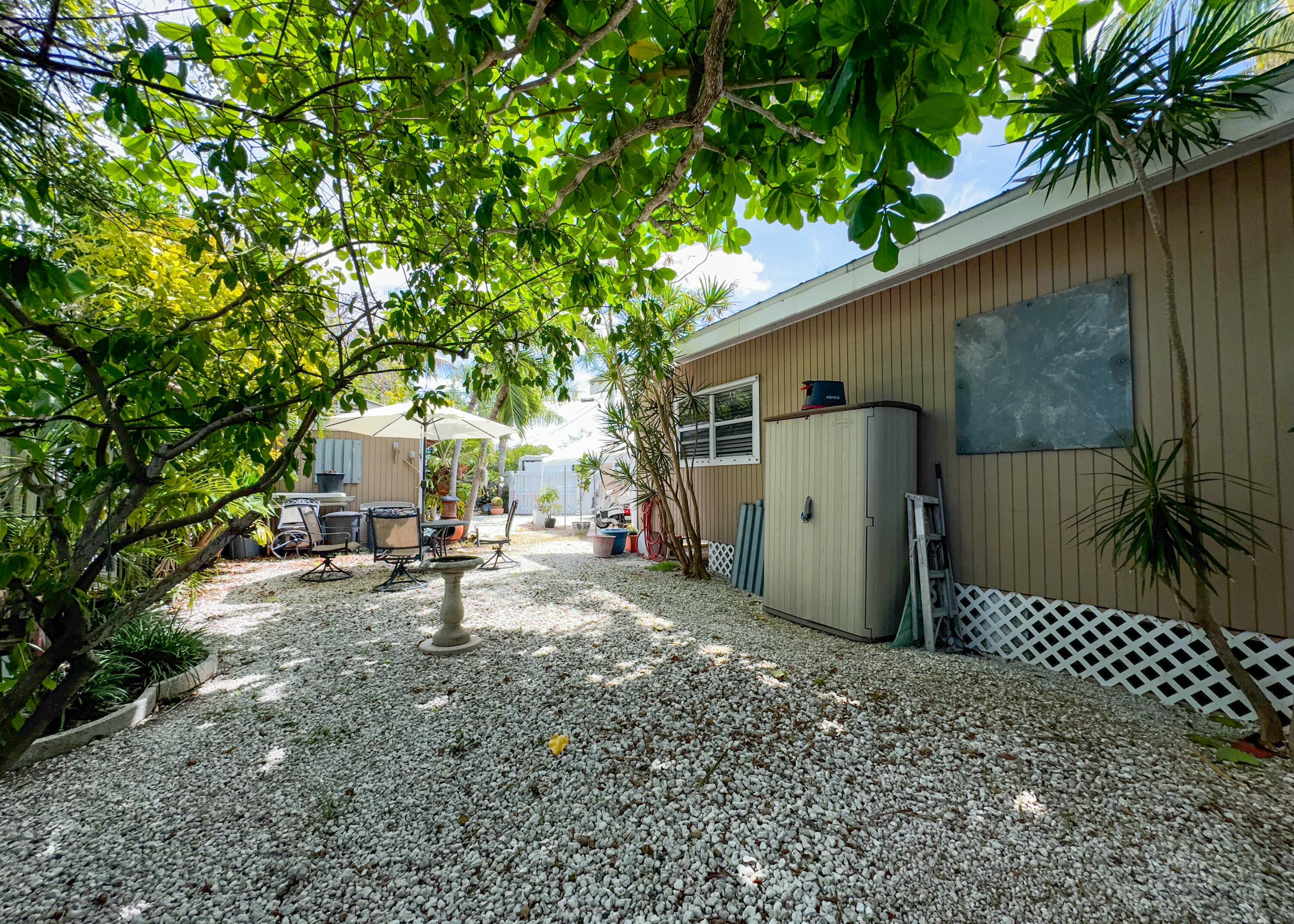 2 Riviera Drive Property Photo 13