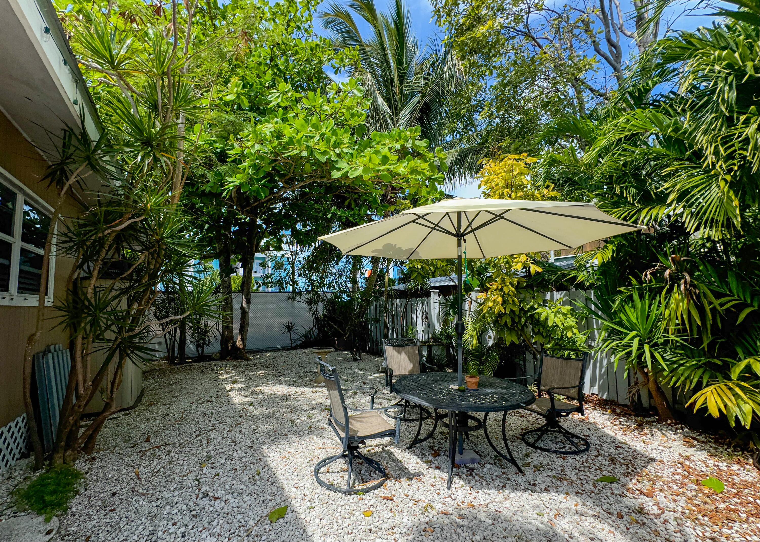 2 Riviera Drive Property Photo 14
