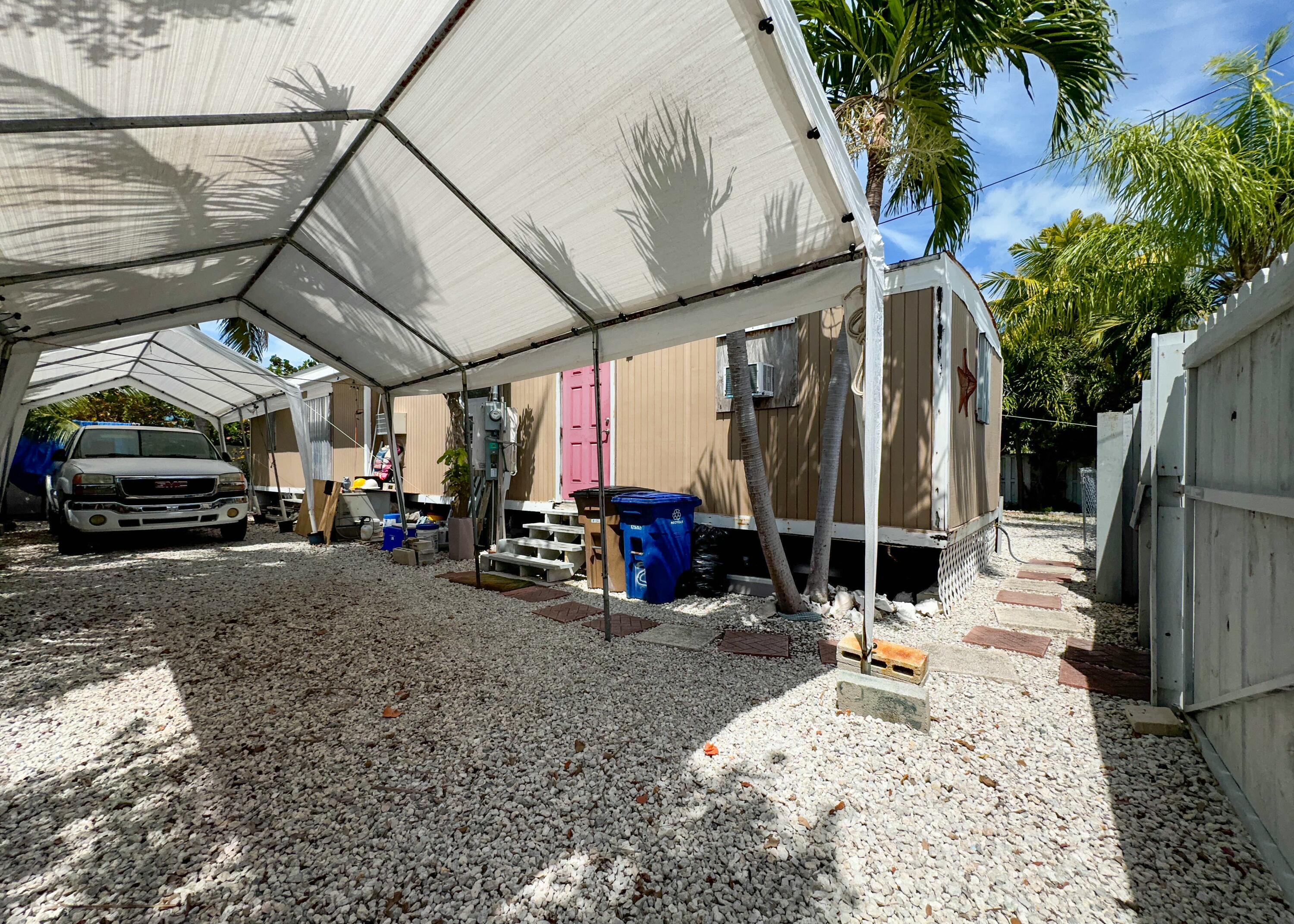 2 Riviera Drive Property Photo 17