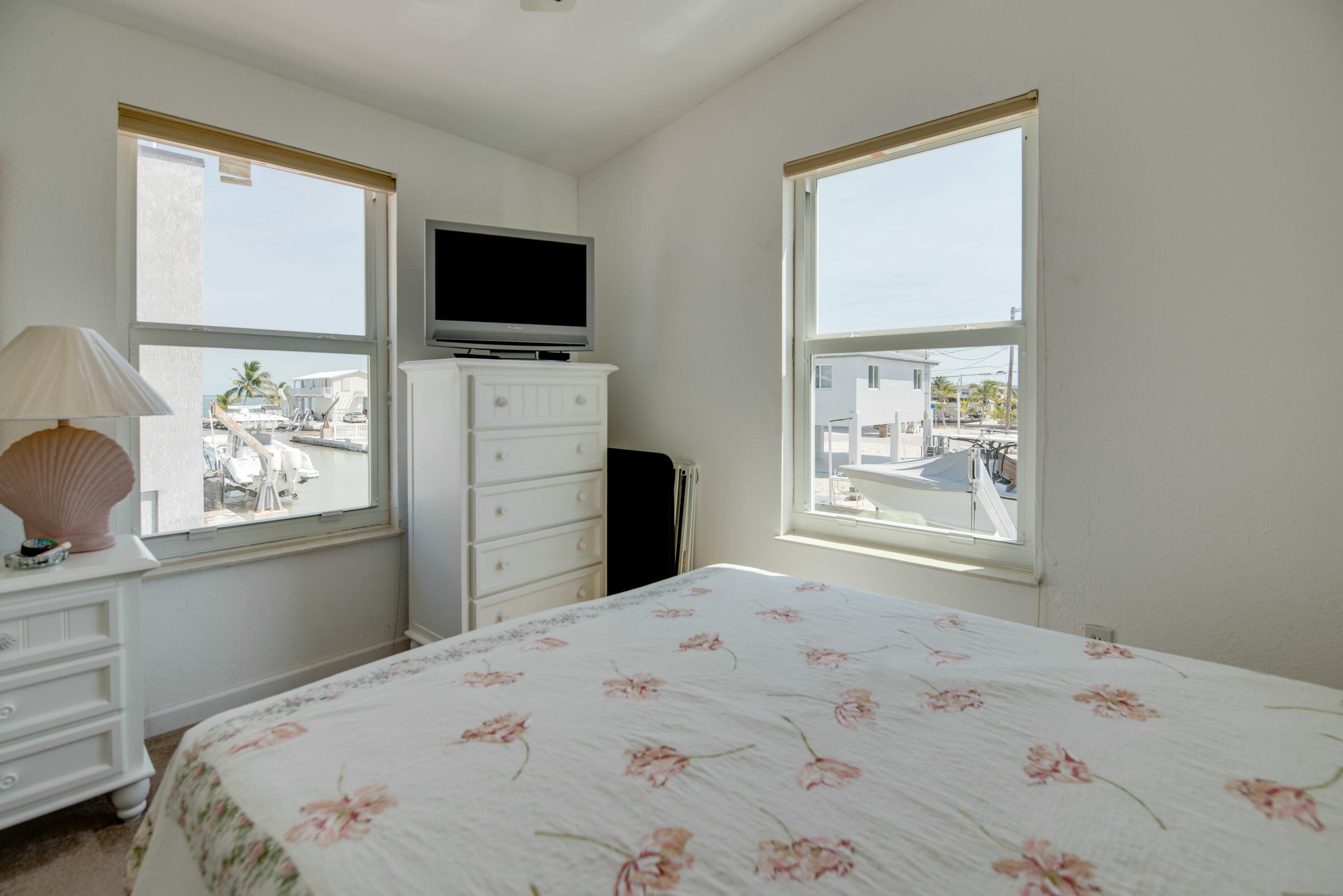 31480 Avenue G Property Photo 14