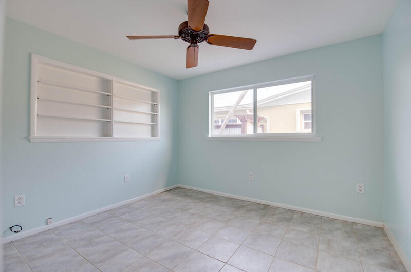 1006 16th Terrace Property Photo 11