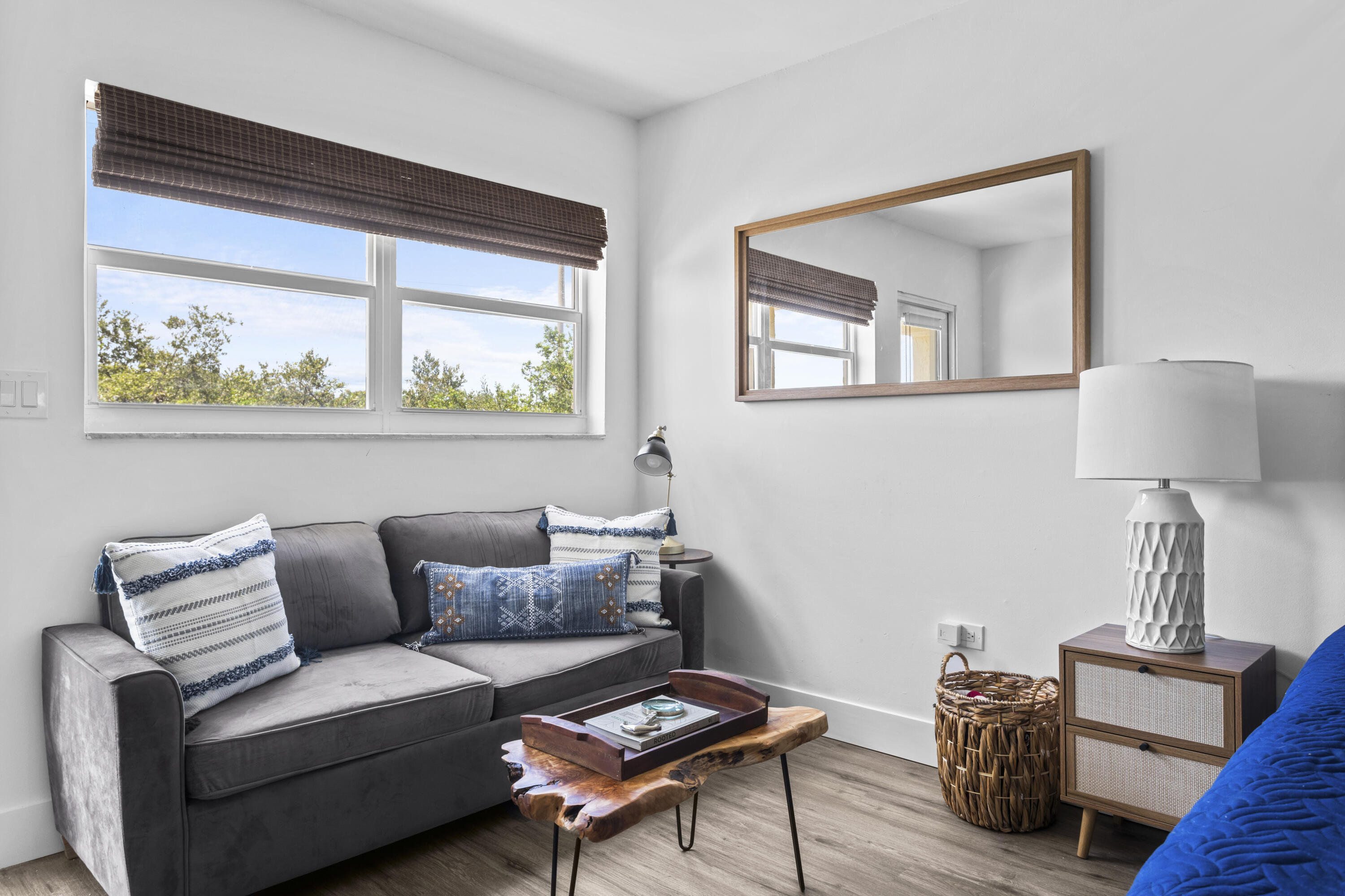 200 Wrenn Street, 206 Property Photo 8