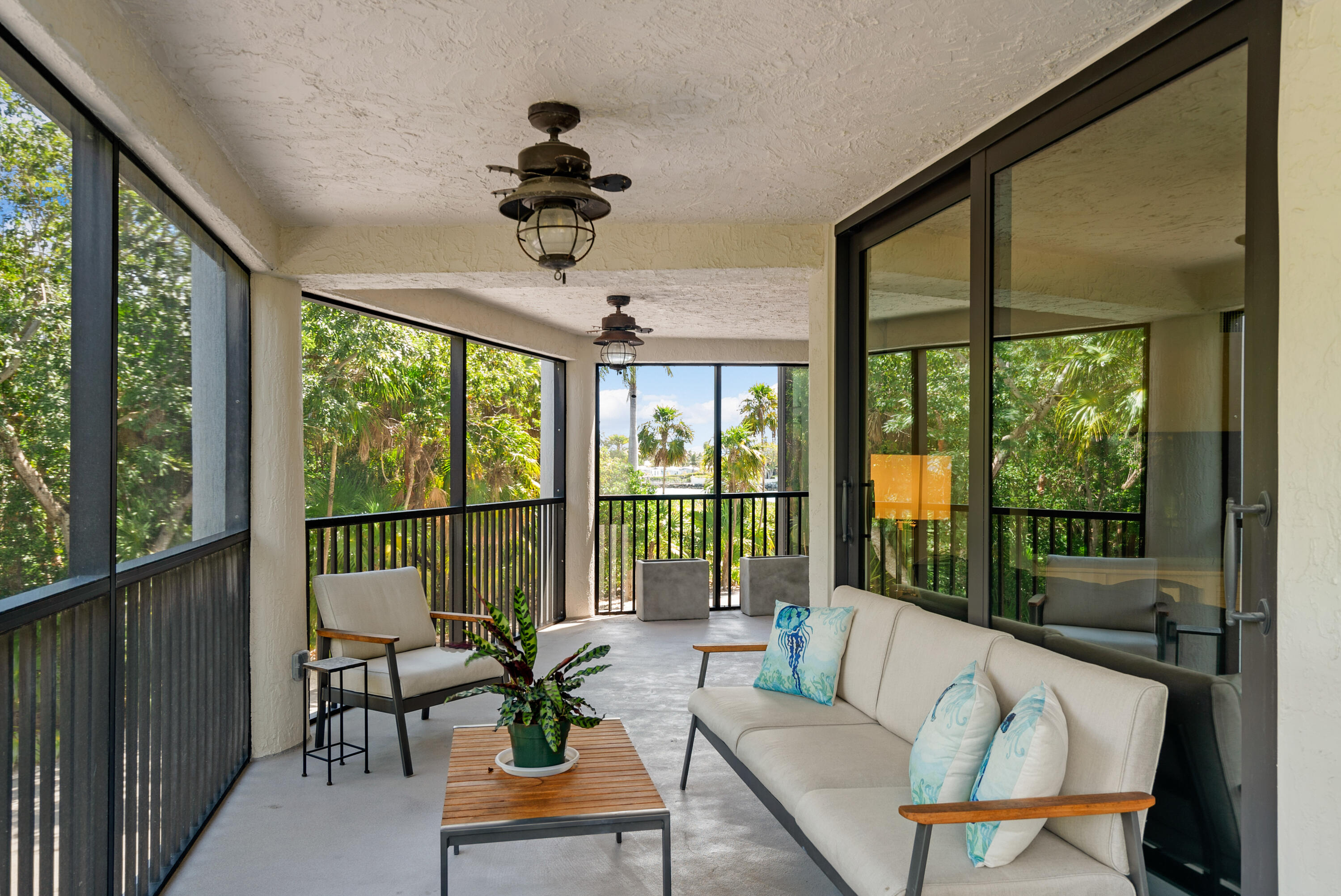 7101 Gulf Of Mexico Boulevard, 101 Property Photo 17