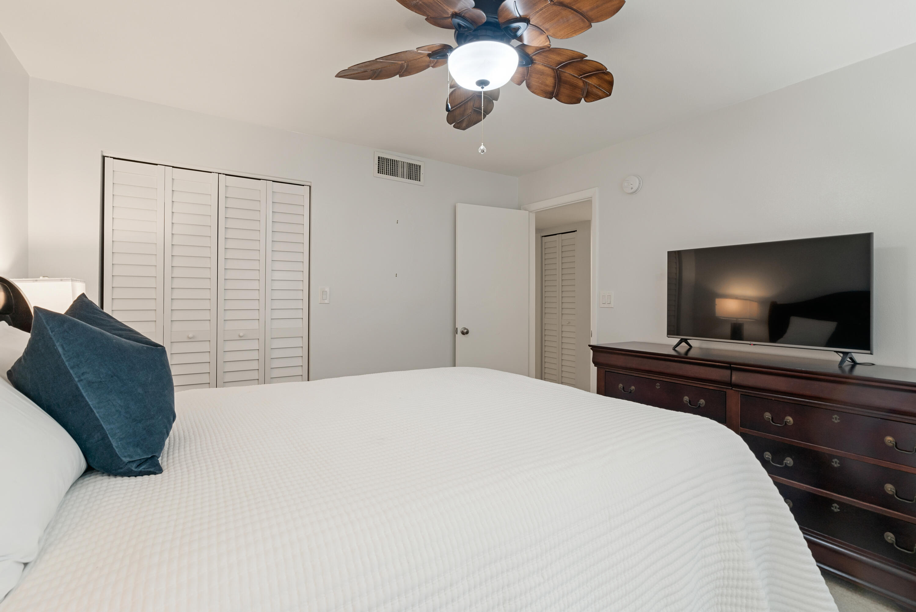 7101 Gulf Of Mexico Boulevard, 101 Property Photo 28