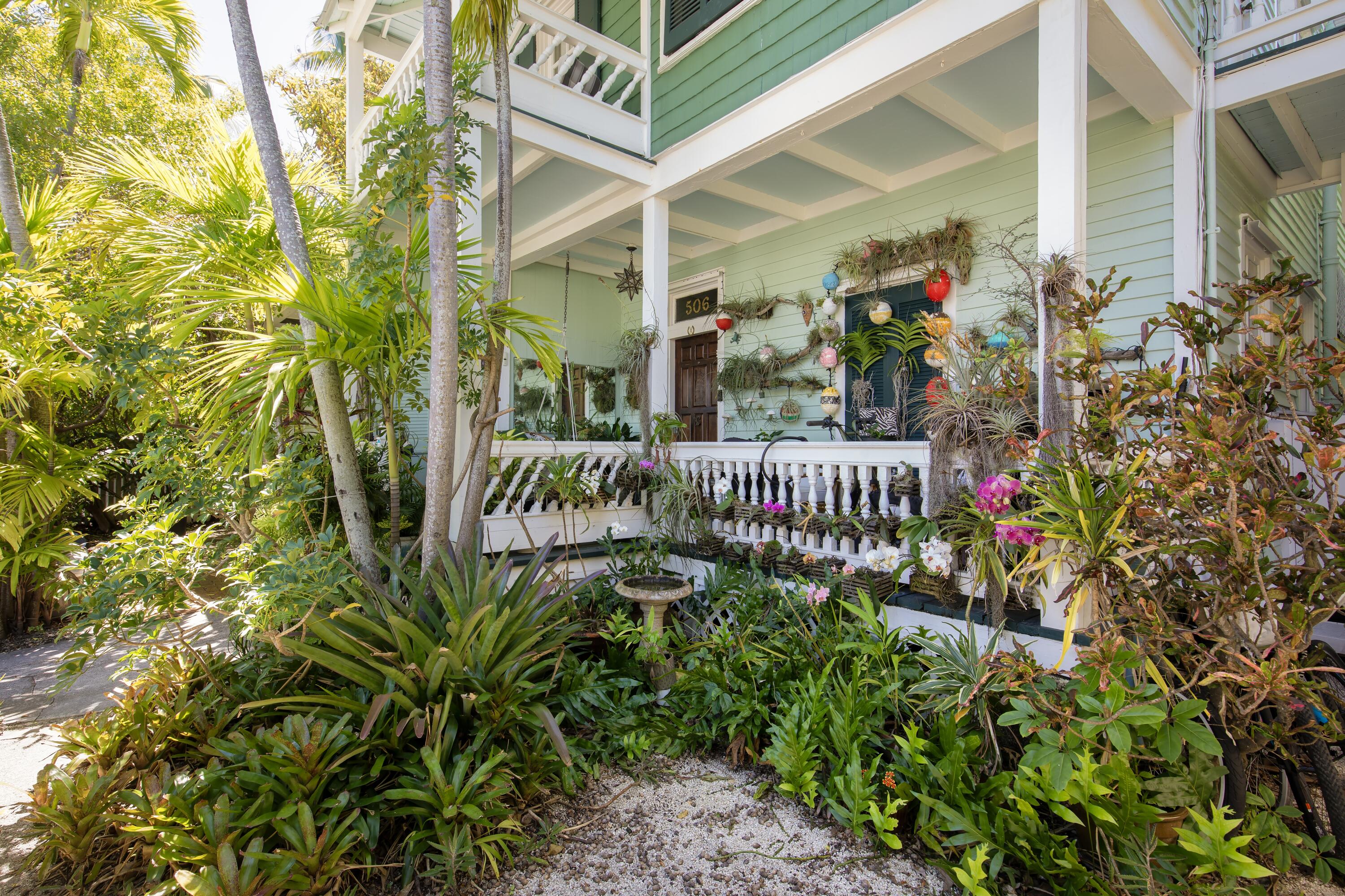 506 Frances Street Property Photo 4