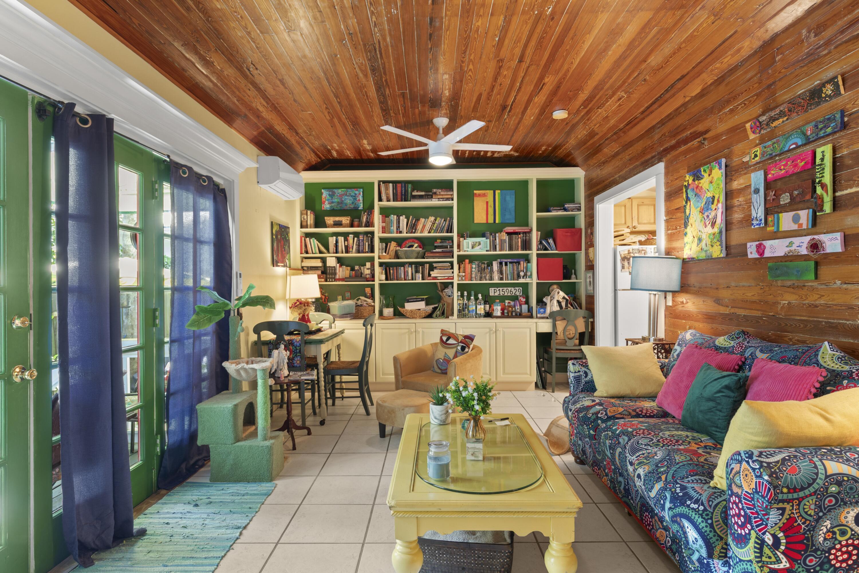 506 Frances Street Property Photo 25