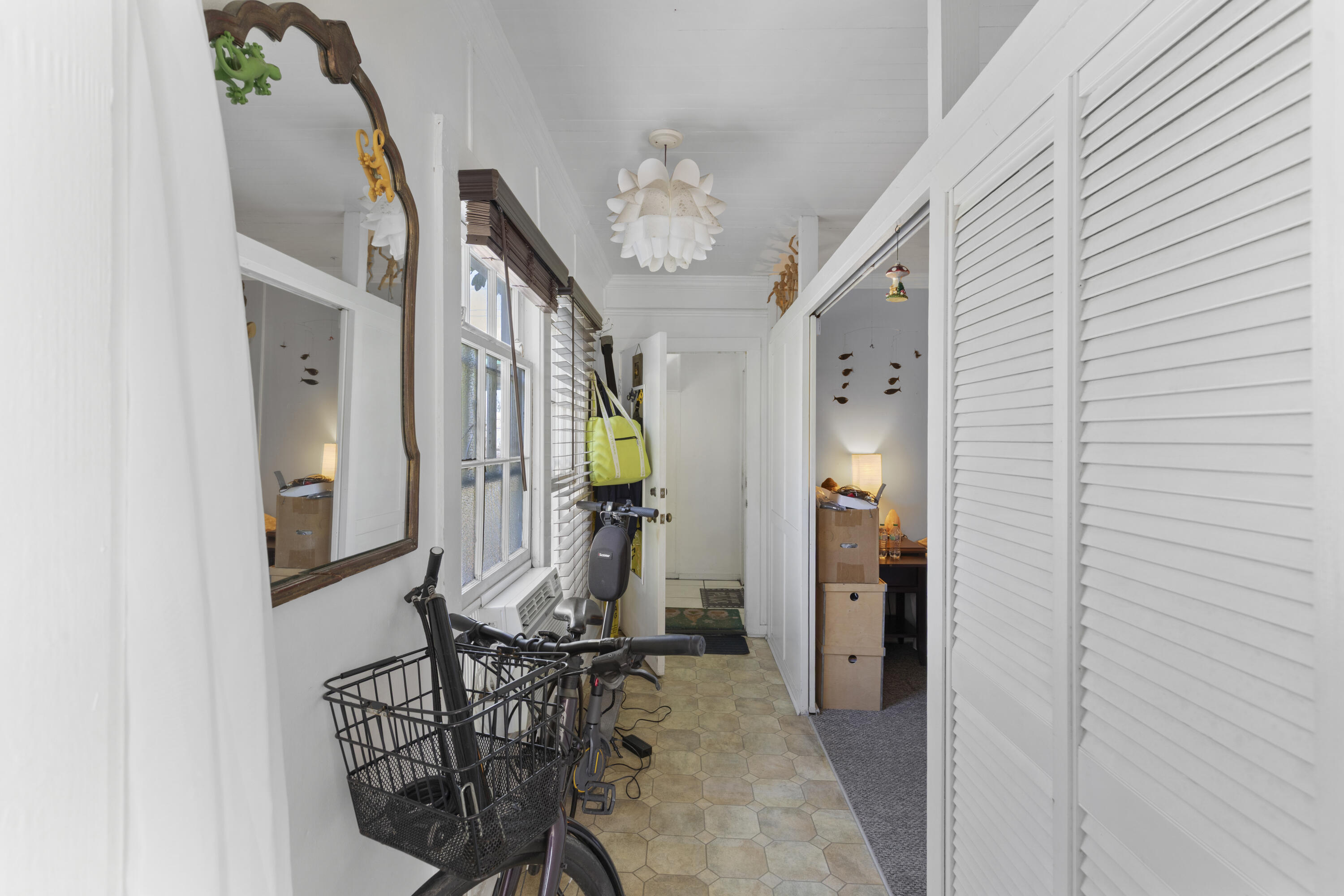506 Frances Street Property Photo 37