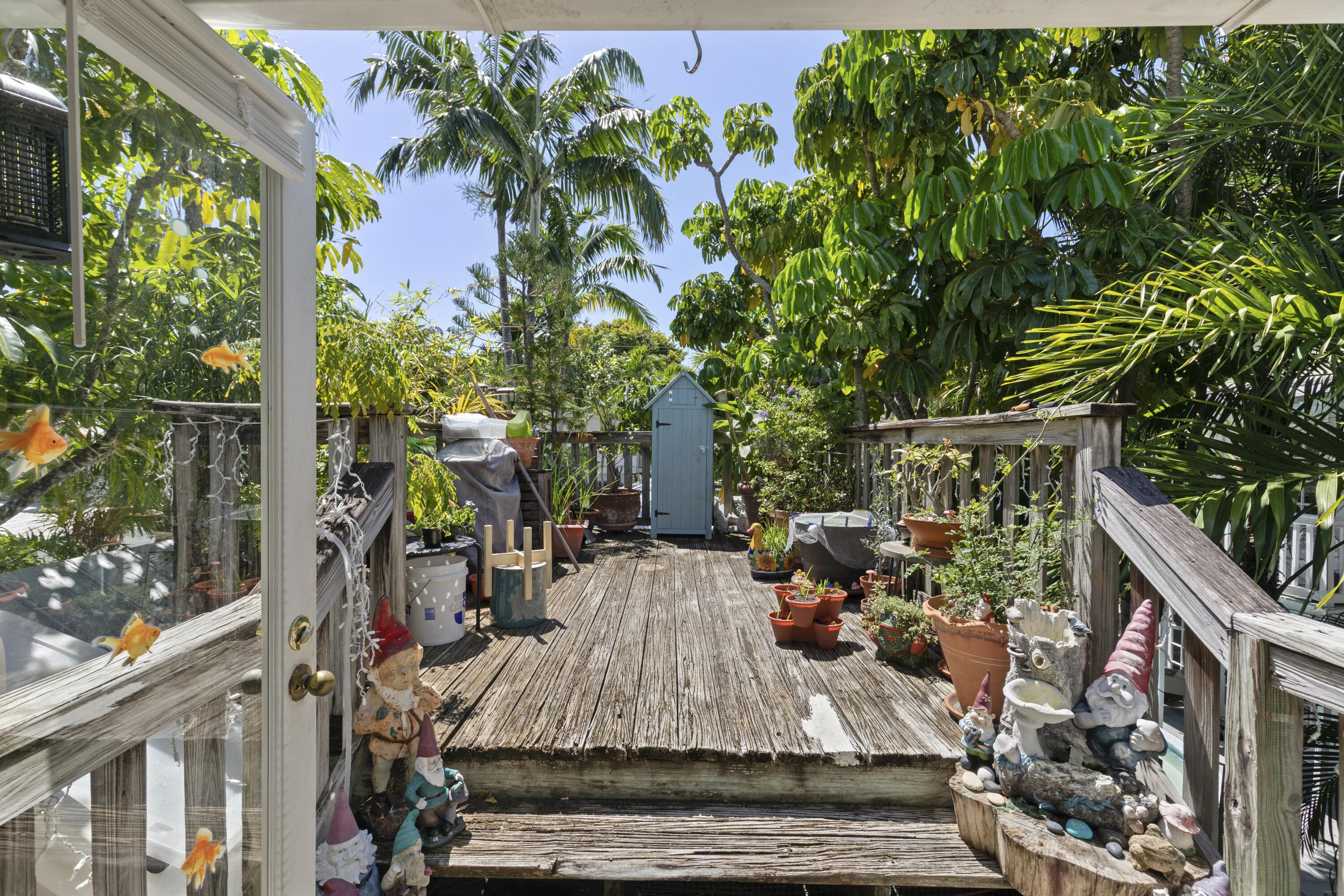 506 Frances Street Property Photo 47
