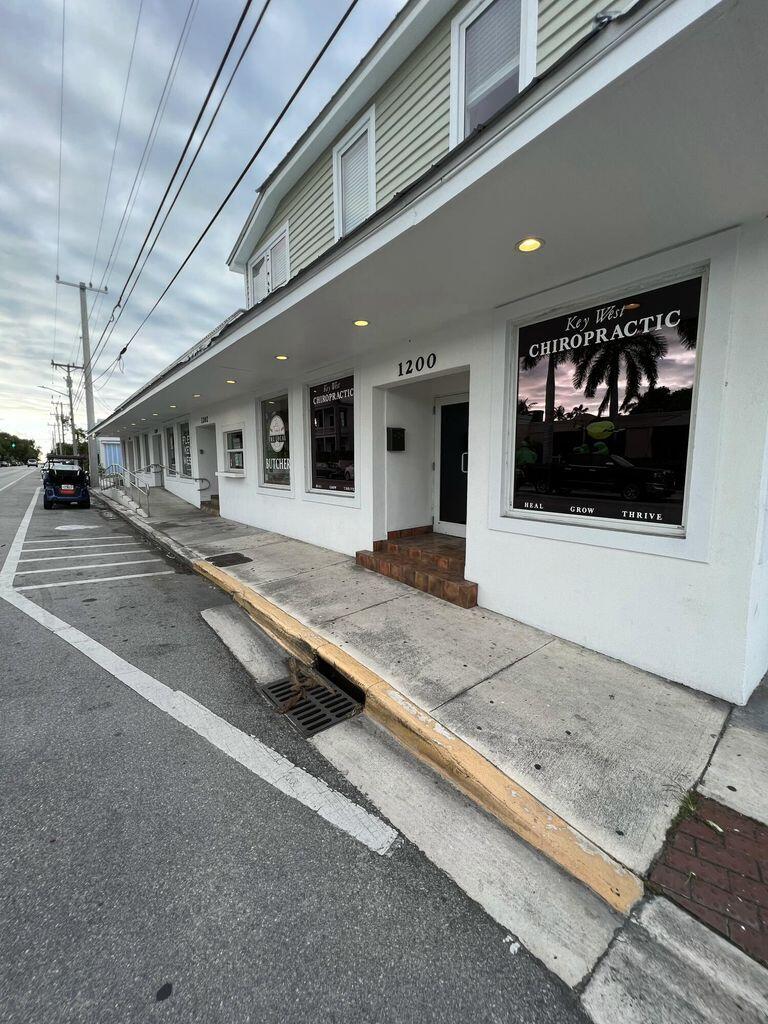 1200 White St Property Photo 2