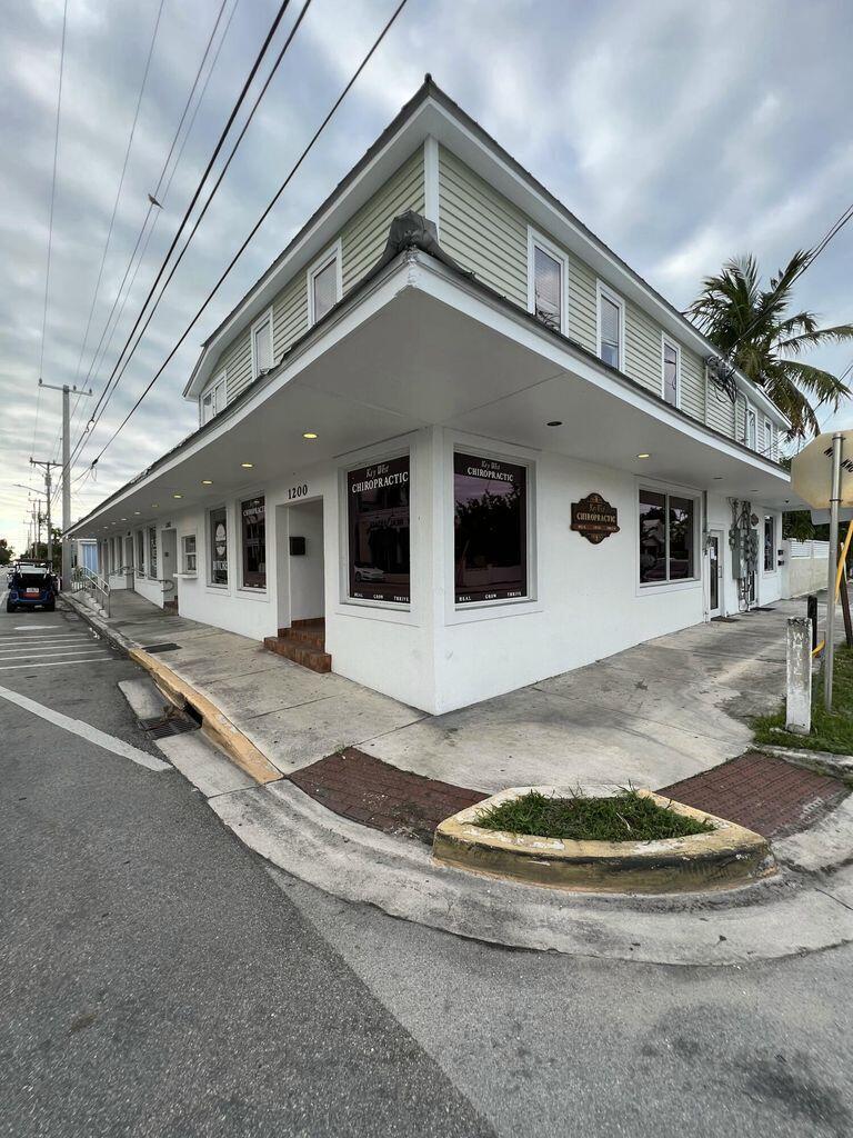 1200 White St Property Photo 4