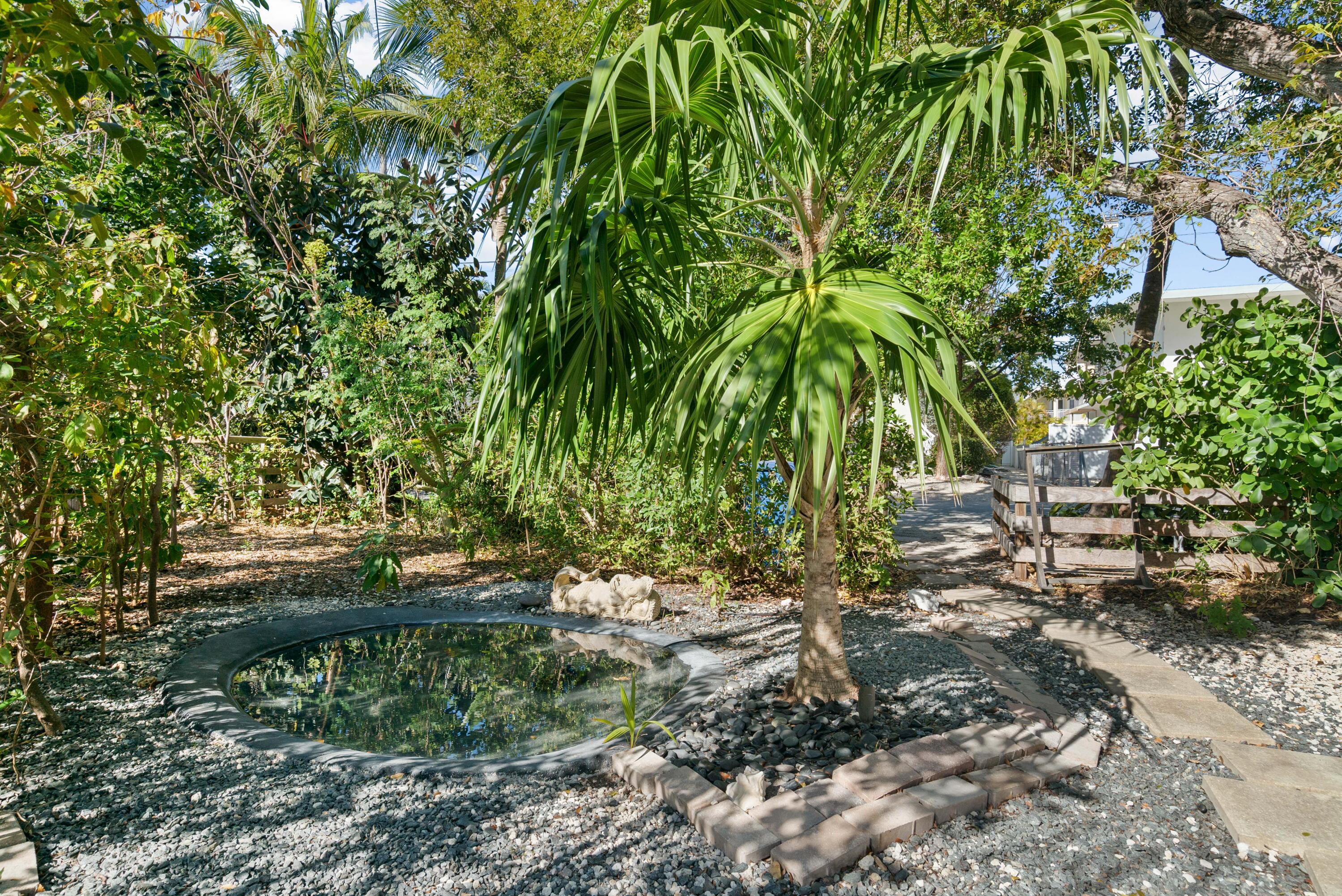 120 S Coco Plum Road Property Photo 46