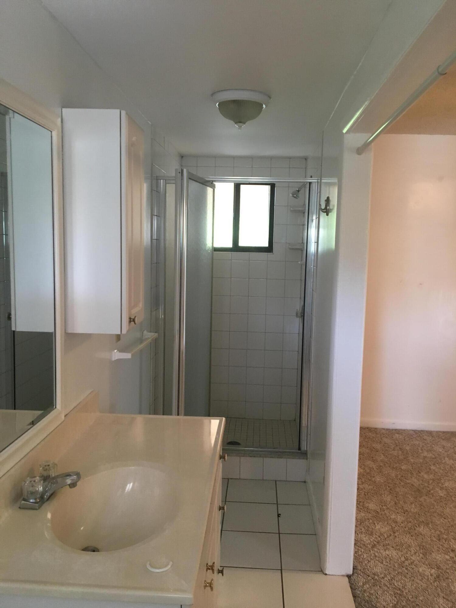 19 Meridian Avenue, 2 Property Photo 11