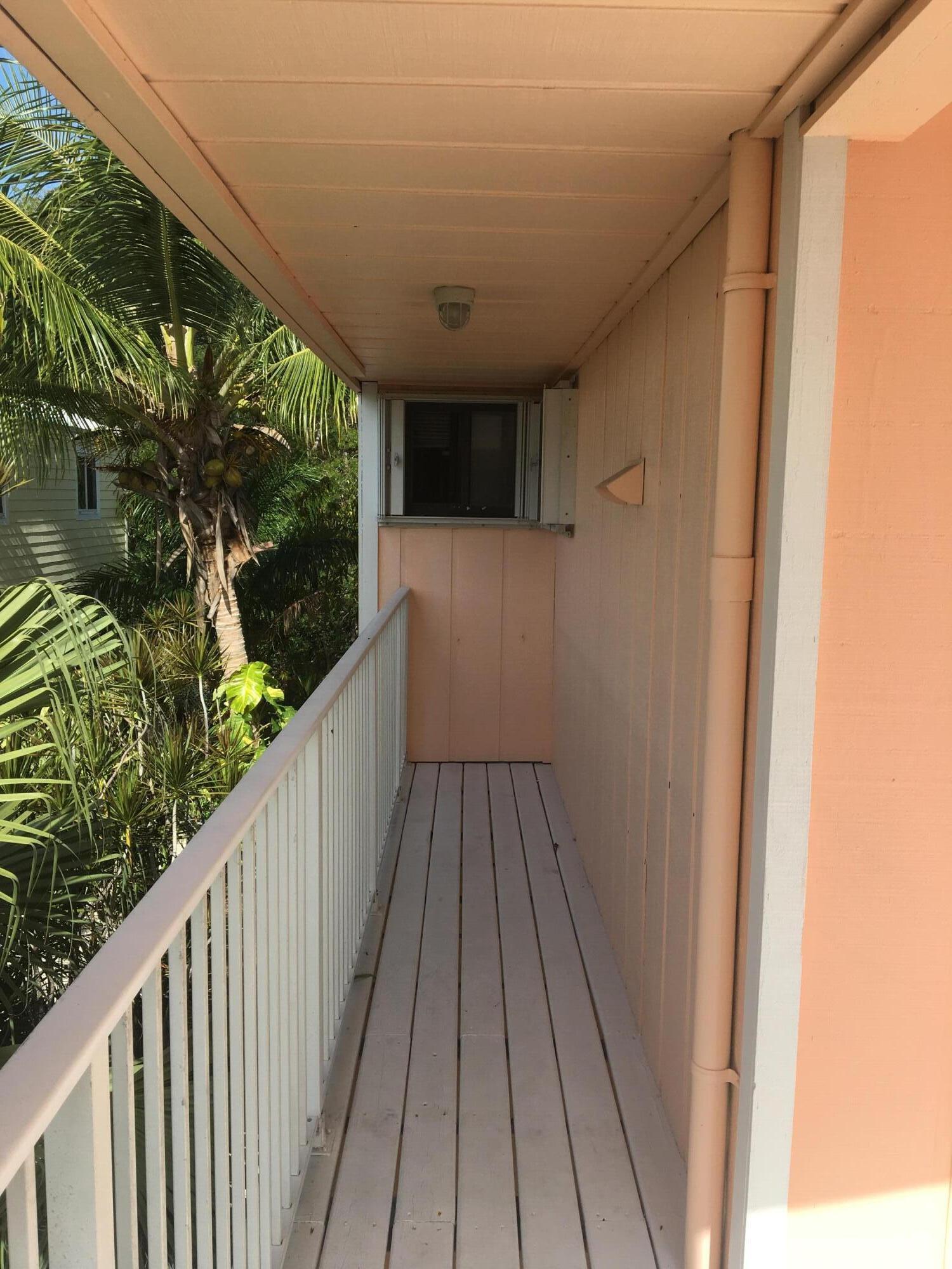 19 Meridian Avenue, 2 Property Photo 16