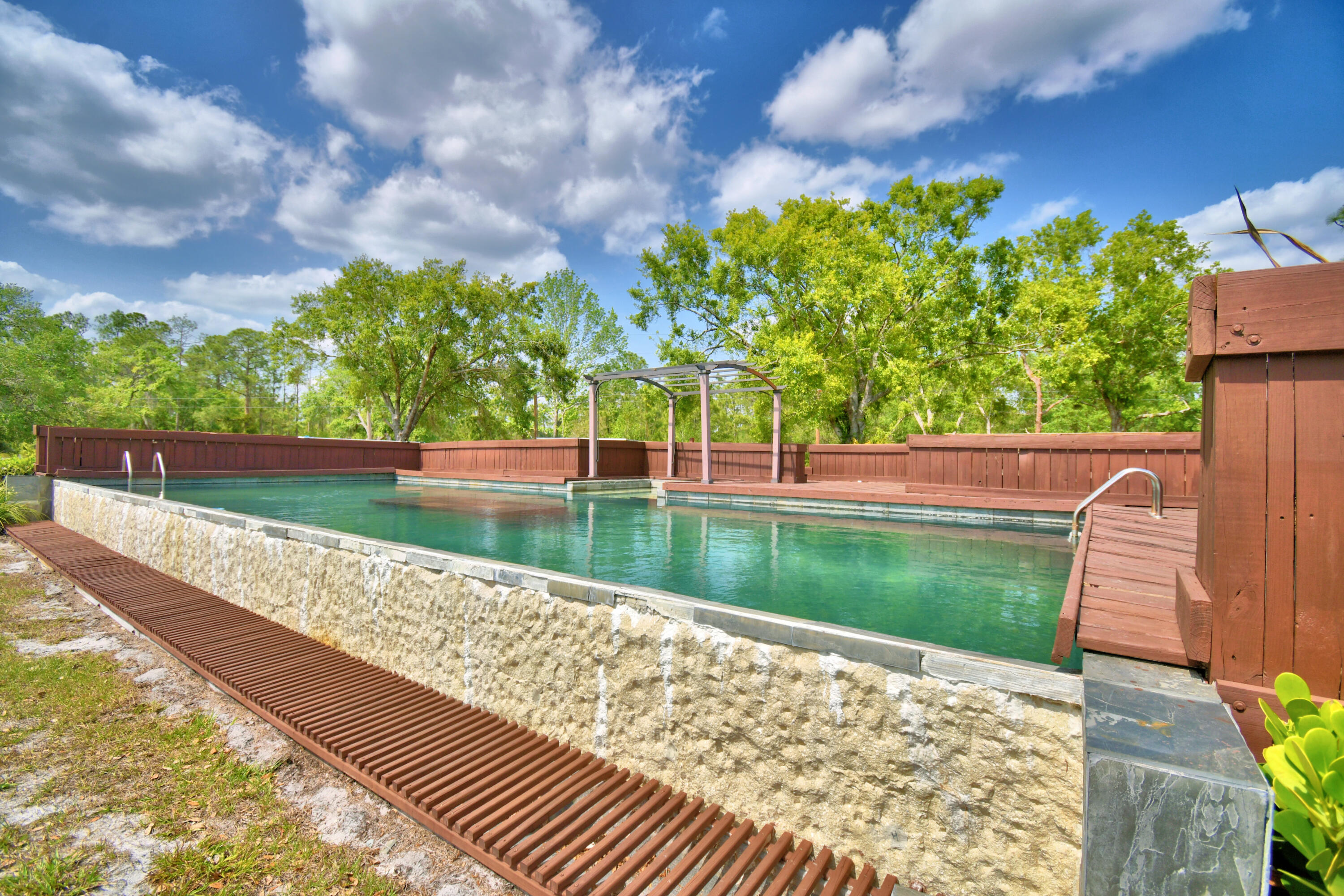 3450 Palm Avenue Property Photo 5